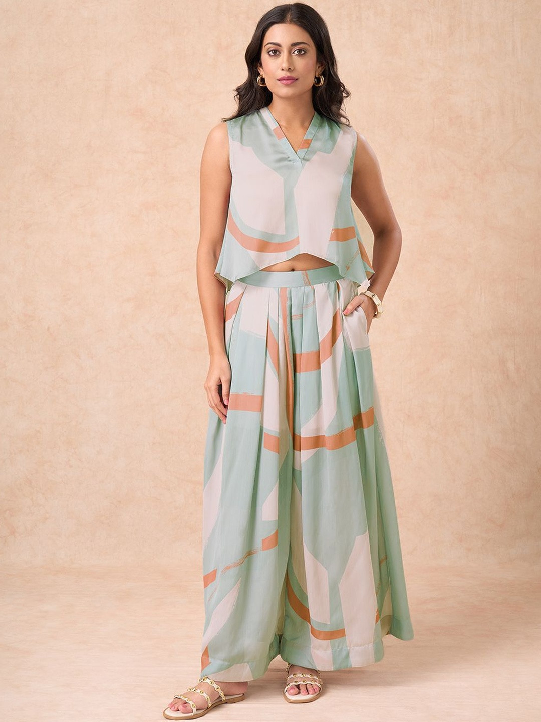 Marigold Lane Women Printed Regular Top With Palazzos Kurta Sets