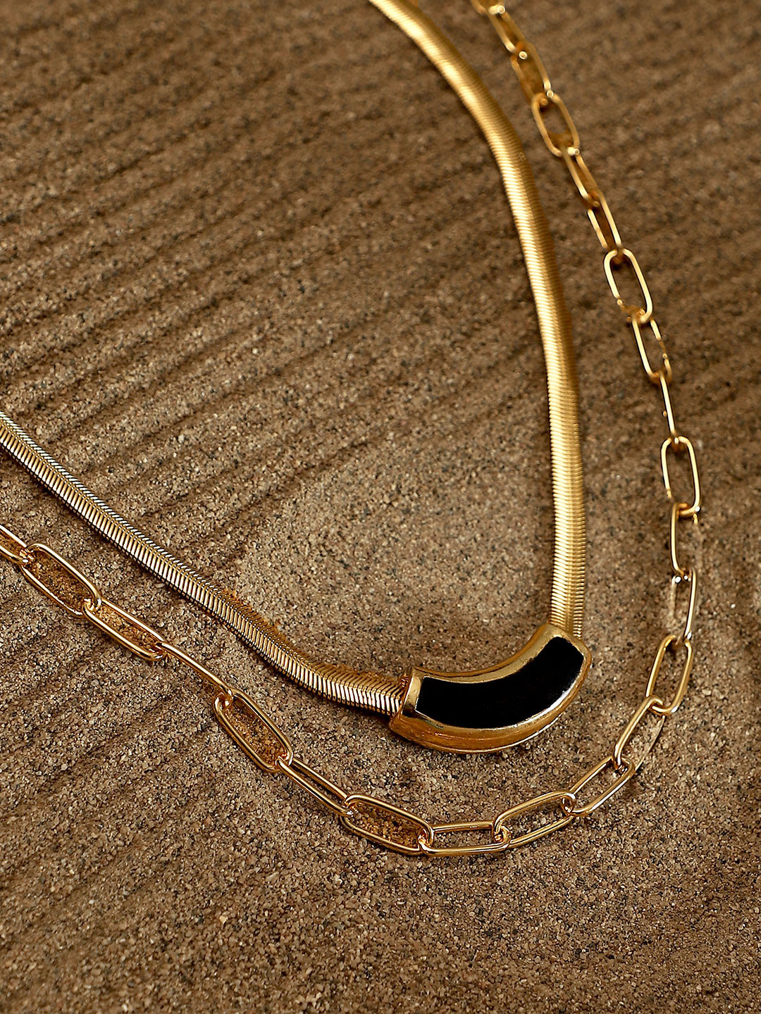 SOHI Gold-Plated Sylvan-Snakechain Multi-Layer Statement Necklace Chain