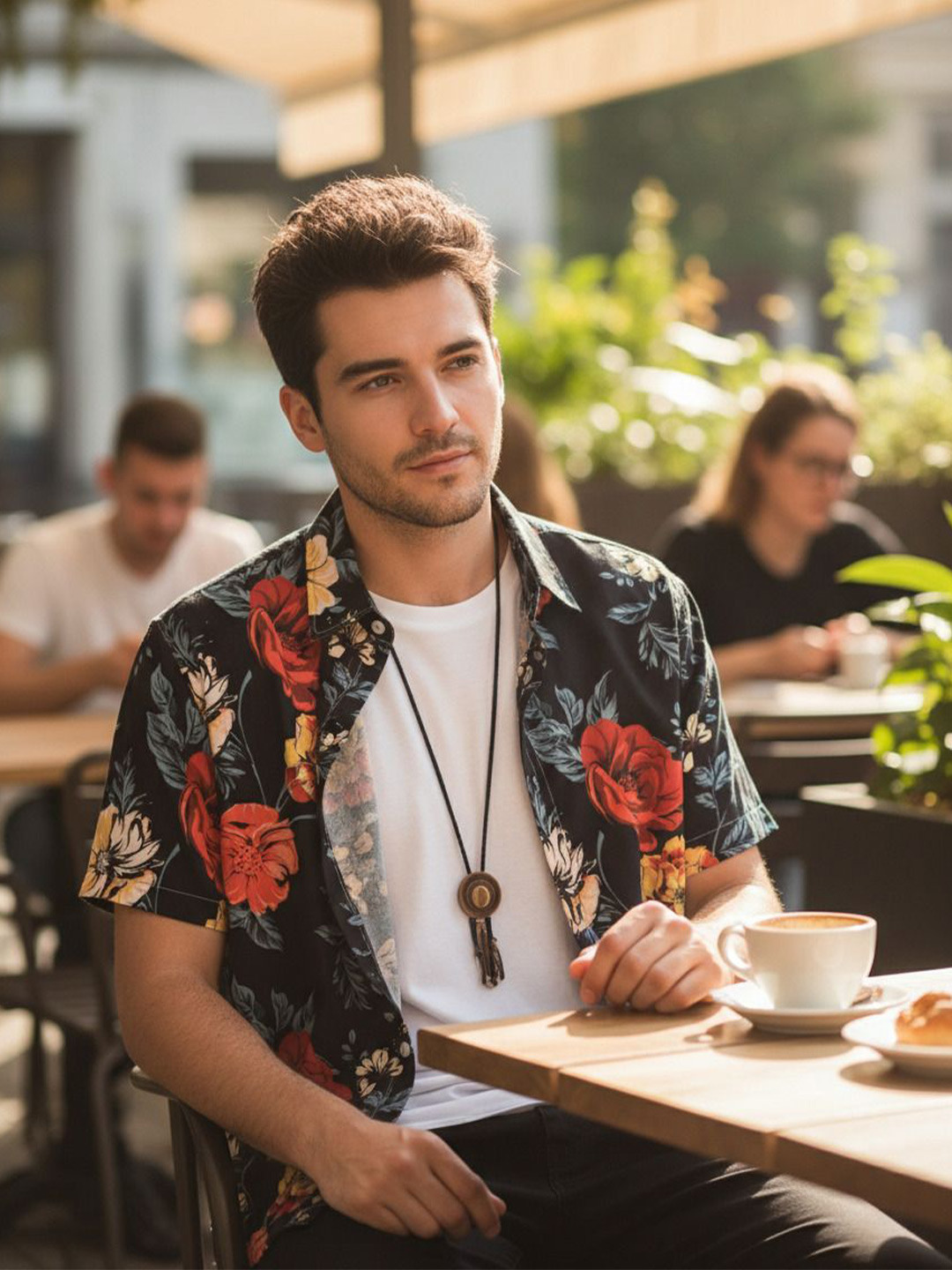 JENSI ENTERPRISE Floral Printed Spread Collar Roll-Up Sleeves Regular Fit Shirt