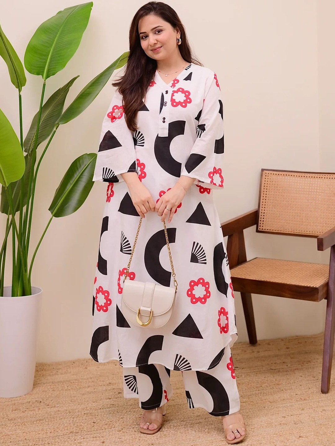 Nigel Designer Women Geometric Printed Kurta with Trousers