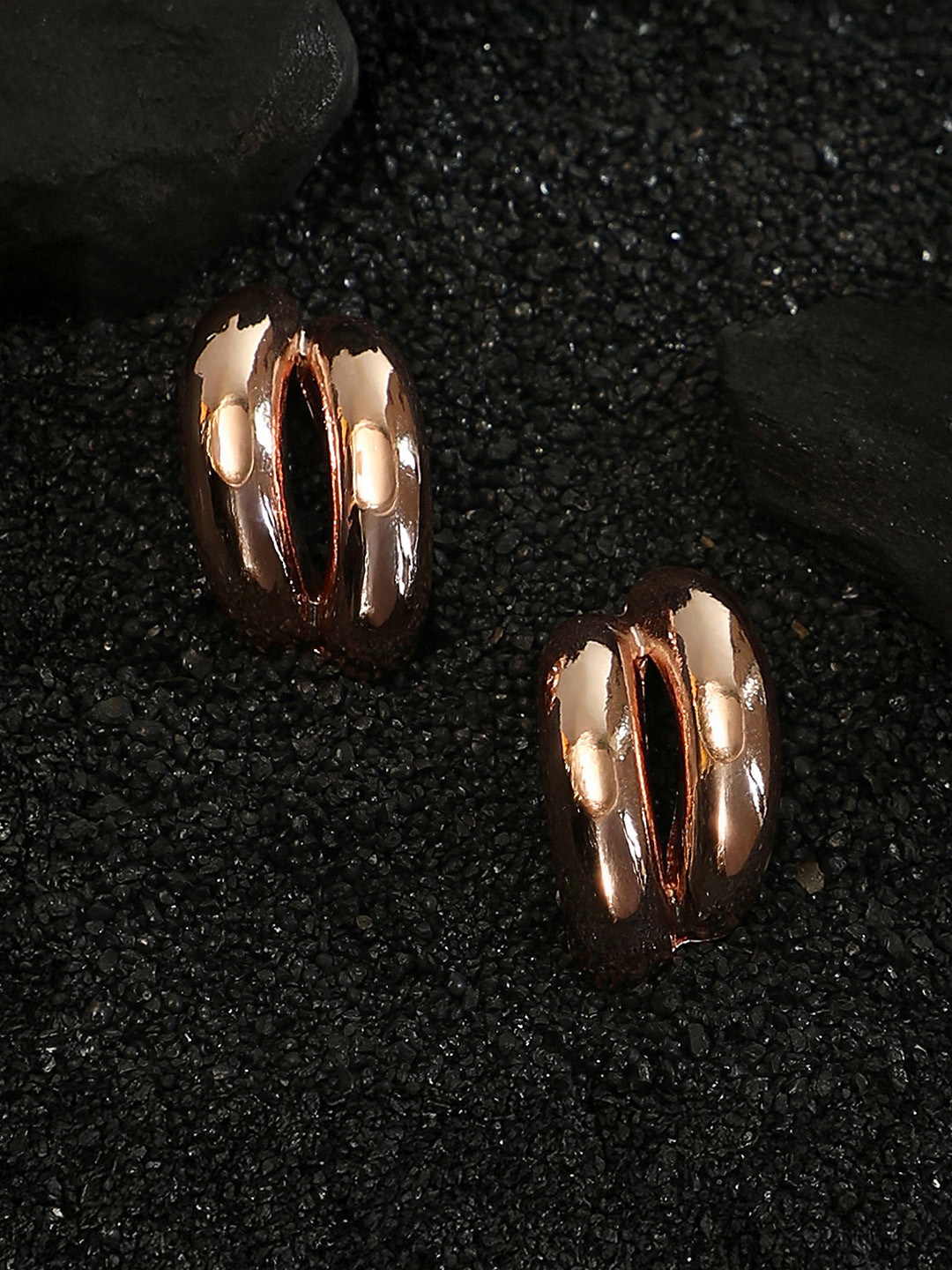 SOHI Rose Gold-Plated The Strokes Contemporary Half Hoop Earrings