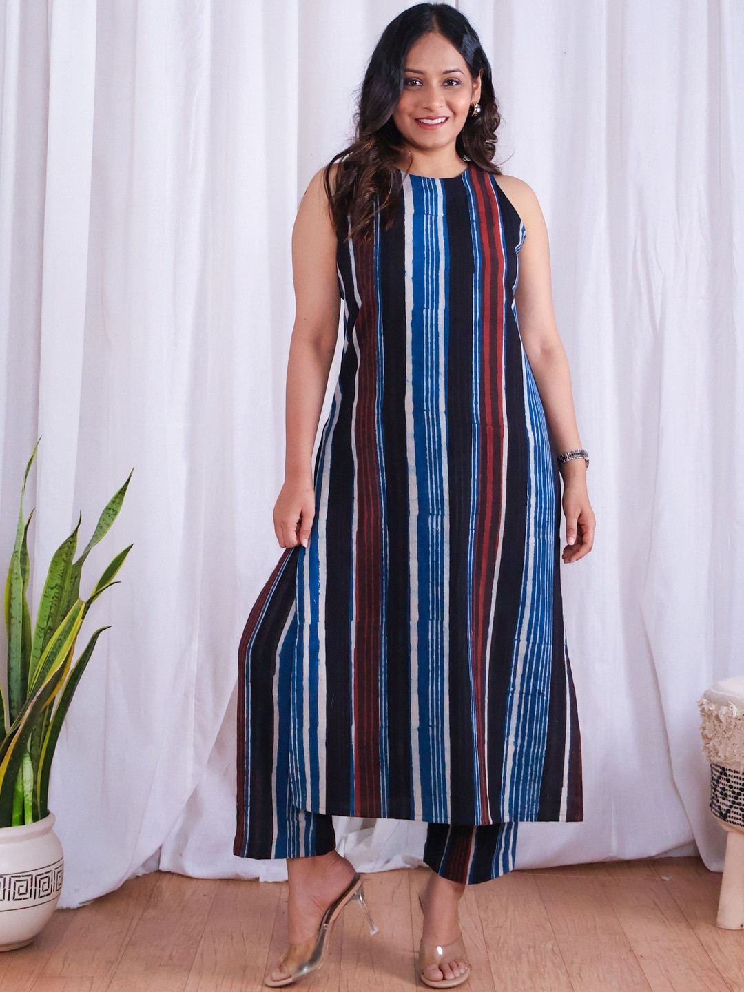 Sivaka India Women Striped High Slit Pure Cotton Kurta with Trousers