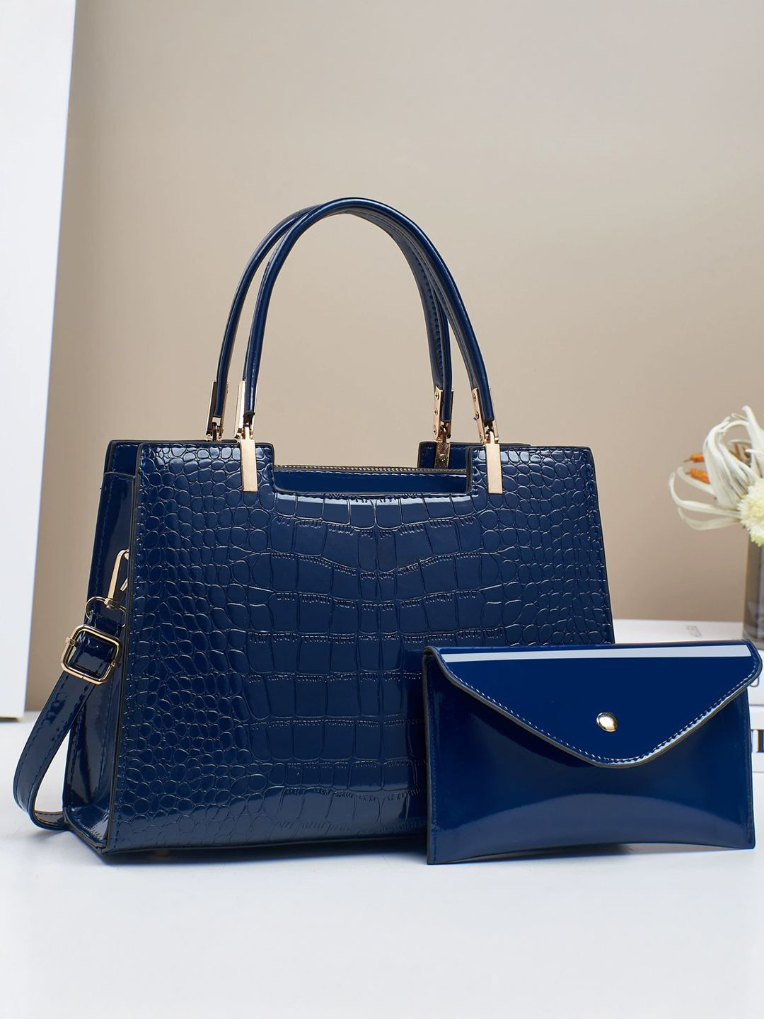StyleCast Women Structured Handheld Bag