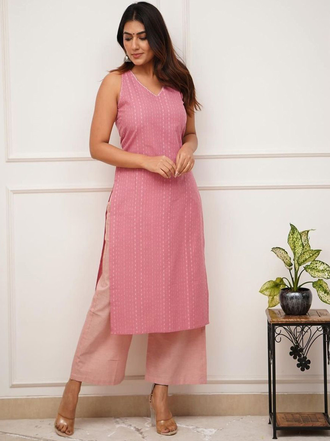 Tashvi's Striped V-Neck Kaatha Work Pure Cotton Long Tunic With Trouser