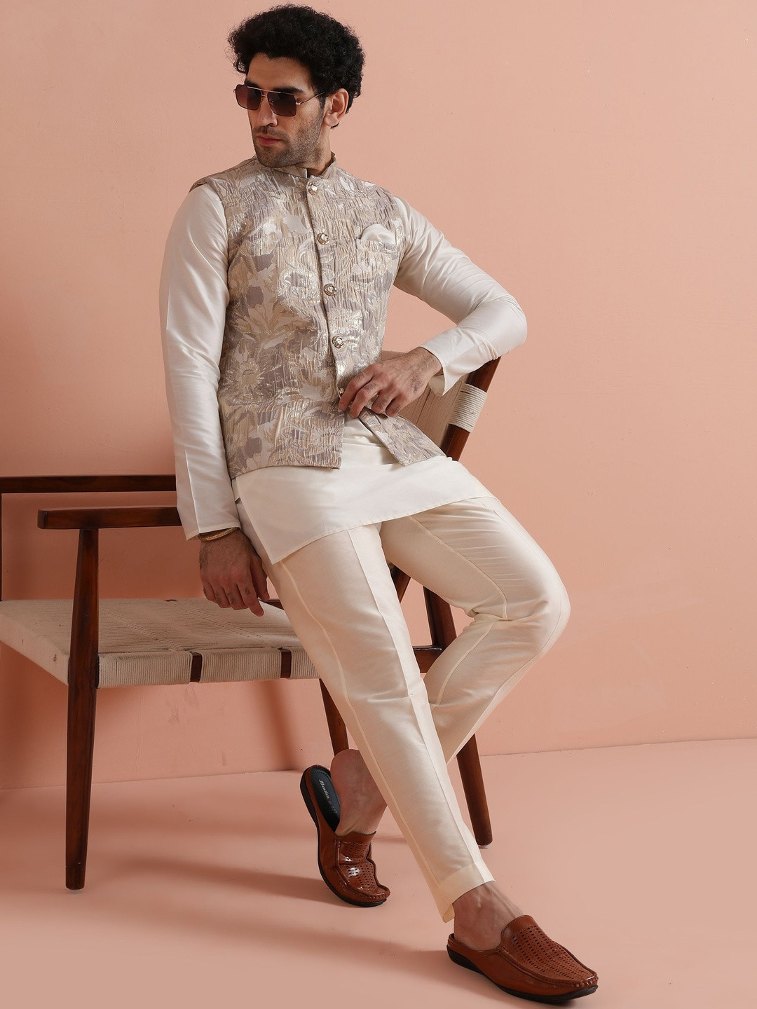 KISAH Men's Cream Jacquard Silk Blend Kurta Jacket Set  Ethnic & Wedding Wear