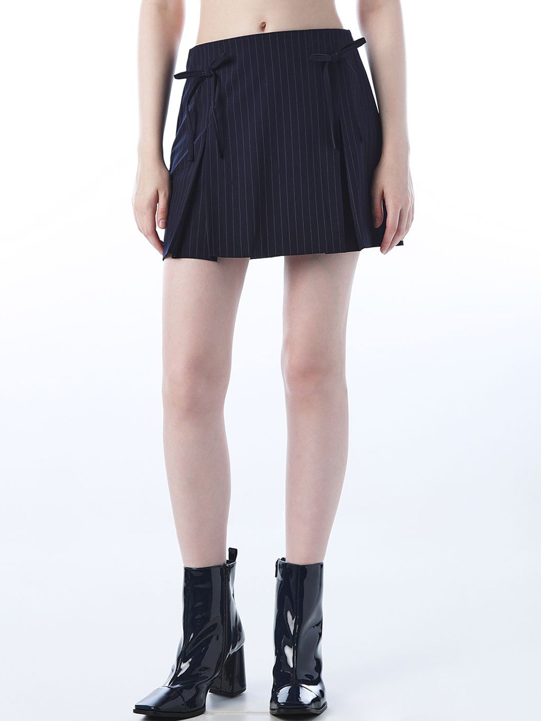 ONLY ONLBESTY LIFE MW PINSTRI Women Striped Pencil Mini Skirt