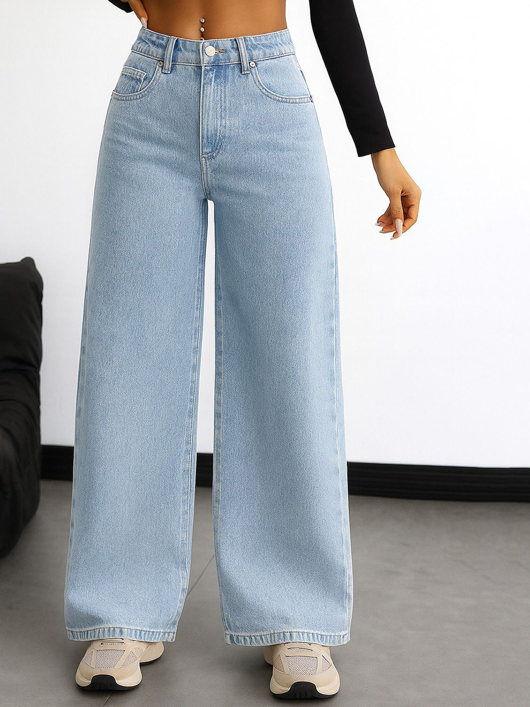 KASHIAN Women Relaxed Fit High-Rise Light Fade Jeans