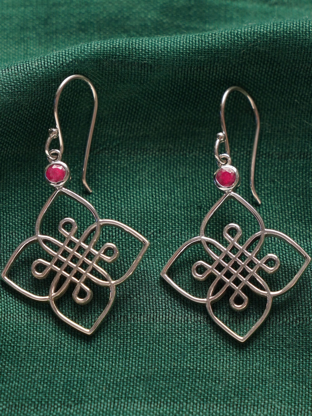 JAYPORE Silver Agote Studded Floral Shaped Drop Earrings