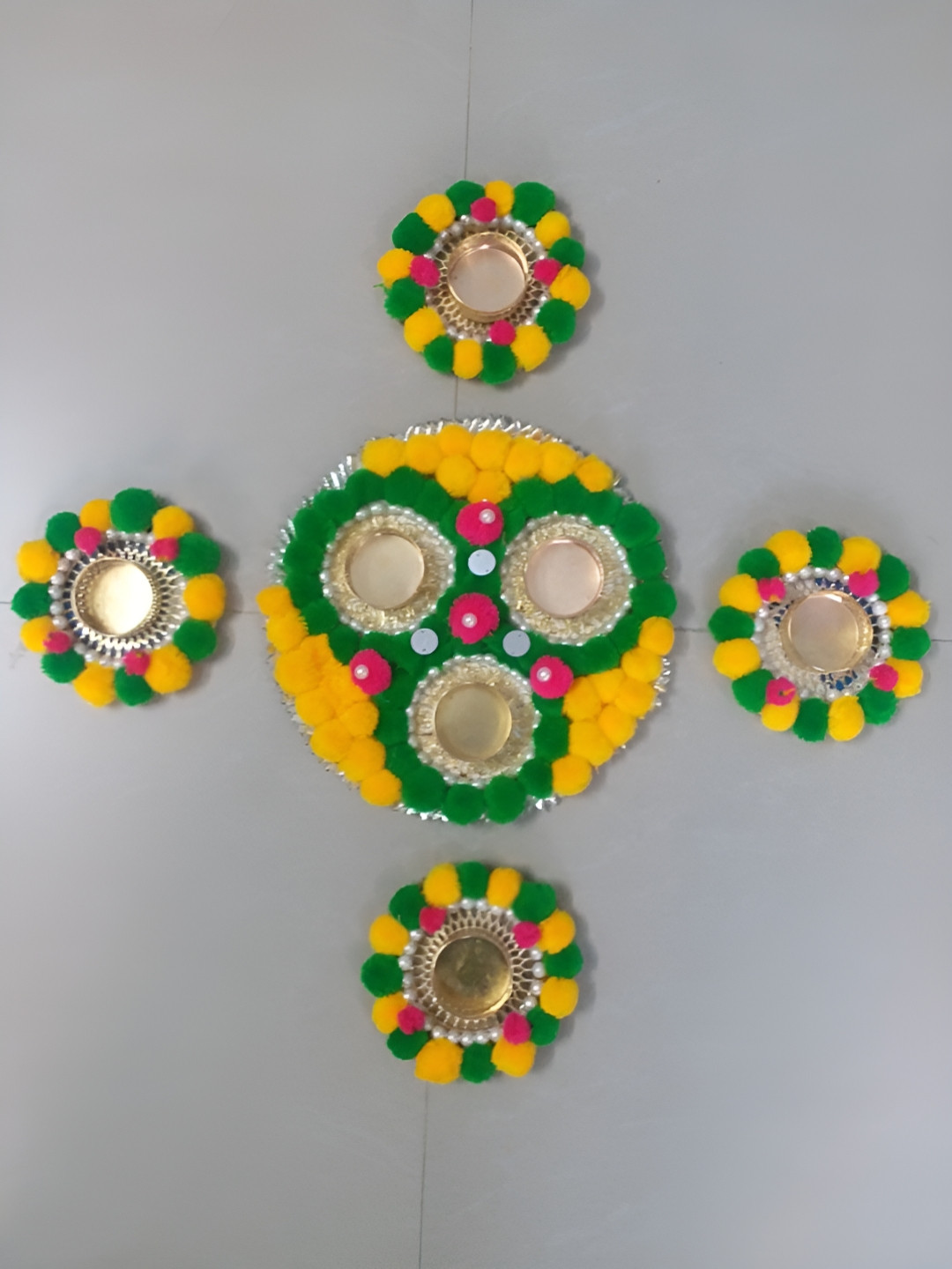 Sellplus 5Pcs Yellow & Green Decorative Jaliplate Moti With Pom-Pom Candle Holders