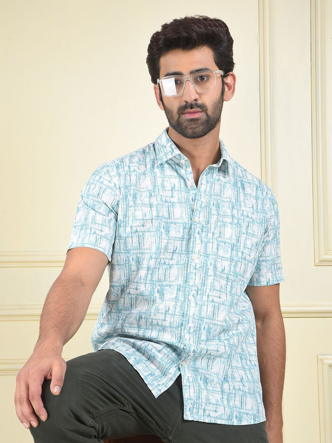 Crimsoune Club Men Abstract Printed Shirts