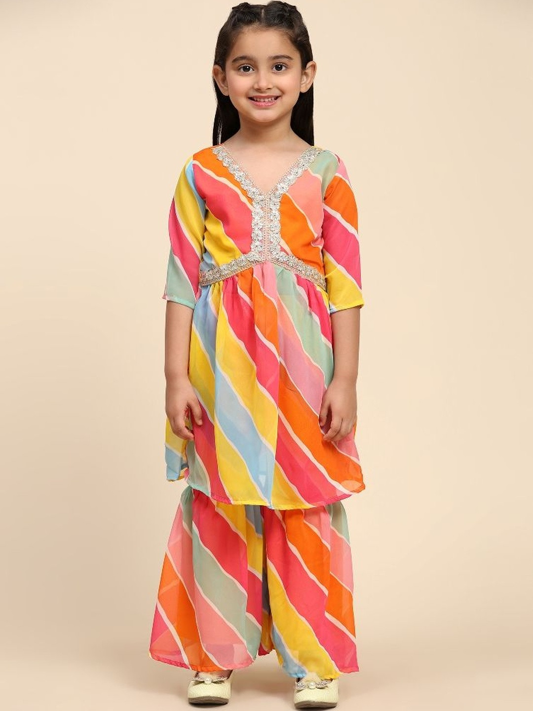 PAVITRA Girls Leheriya Printed A-Line Kurta with Sharara