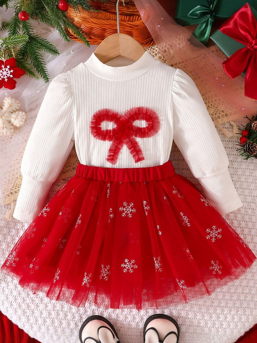 YK Girls Snowflake Foil Print Tulle Skirt with High Neck Full Sleeves Clothing Set