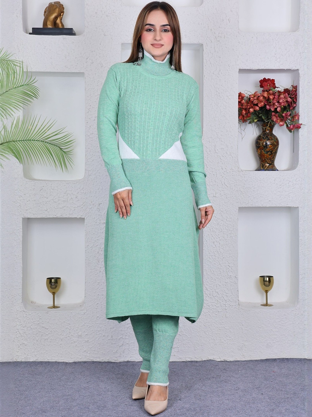 KNITZY Women Pure Wool High-Neck Kurta with Trousers