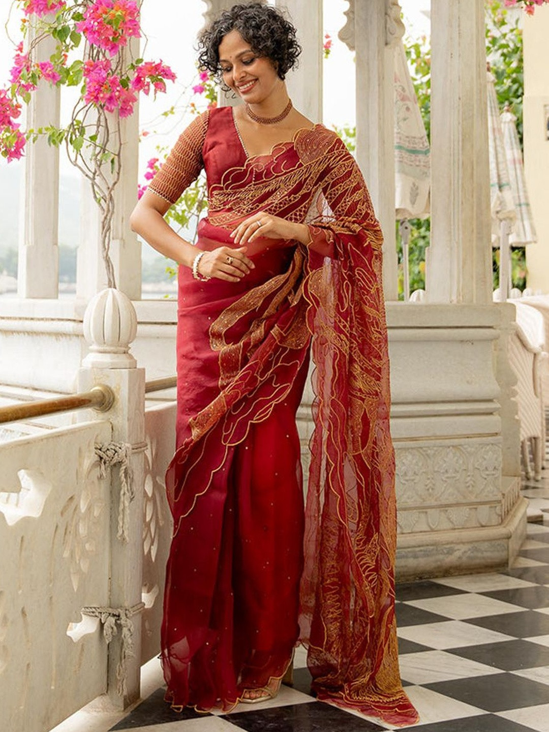 Suta Gold  Organza Saree