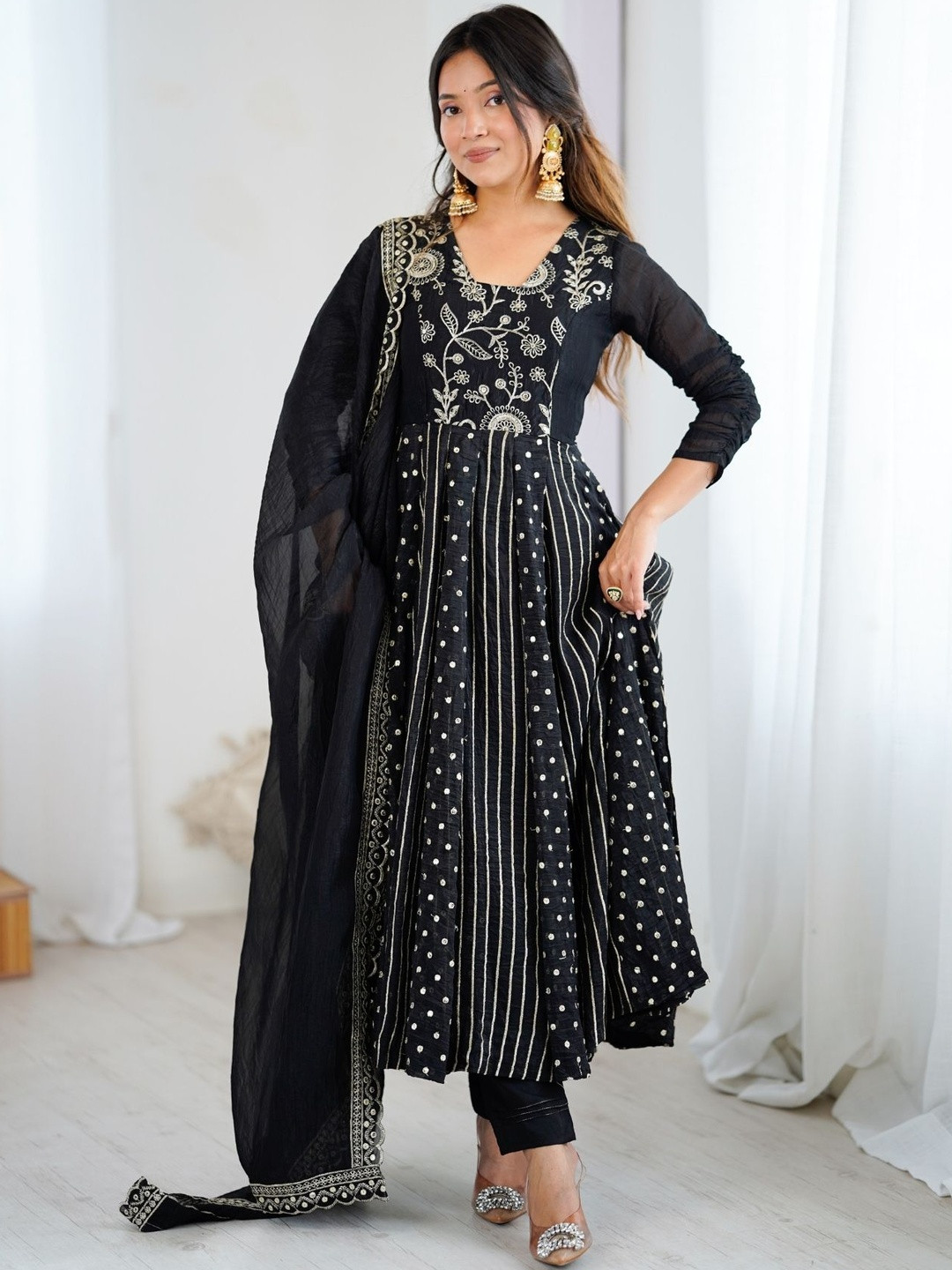 ANSH CREATION Embroidered Panelled Pure Silk Anarkali Kurta With Trousers & Dupatta