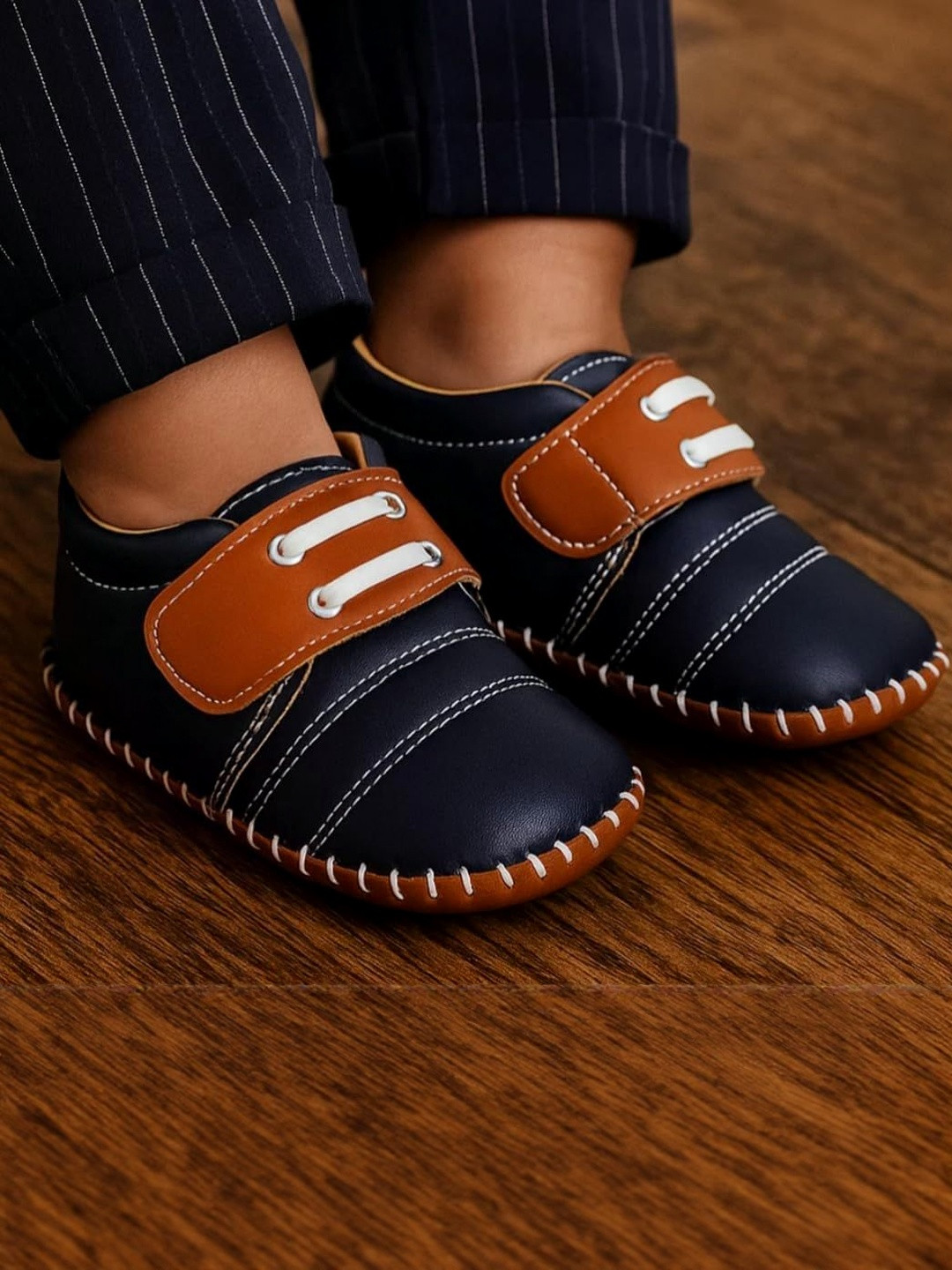 NESKA MODA Kids PU Black Booties