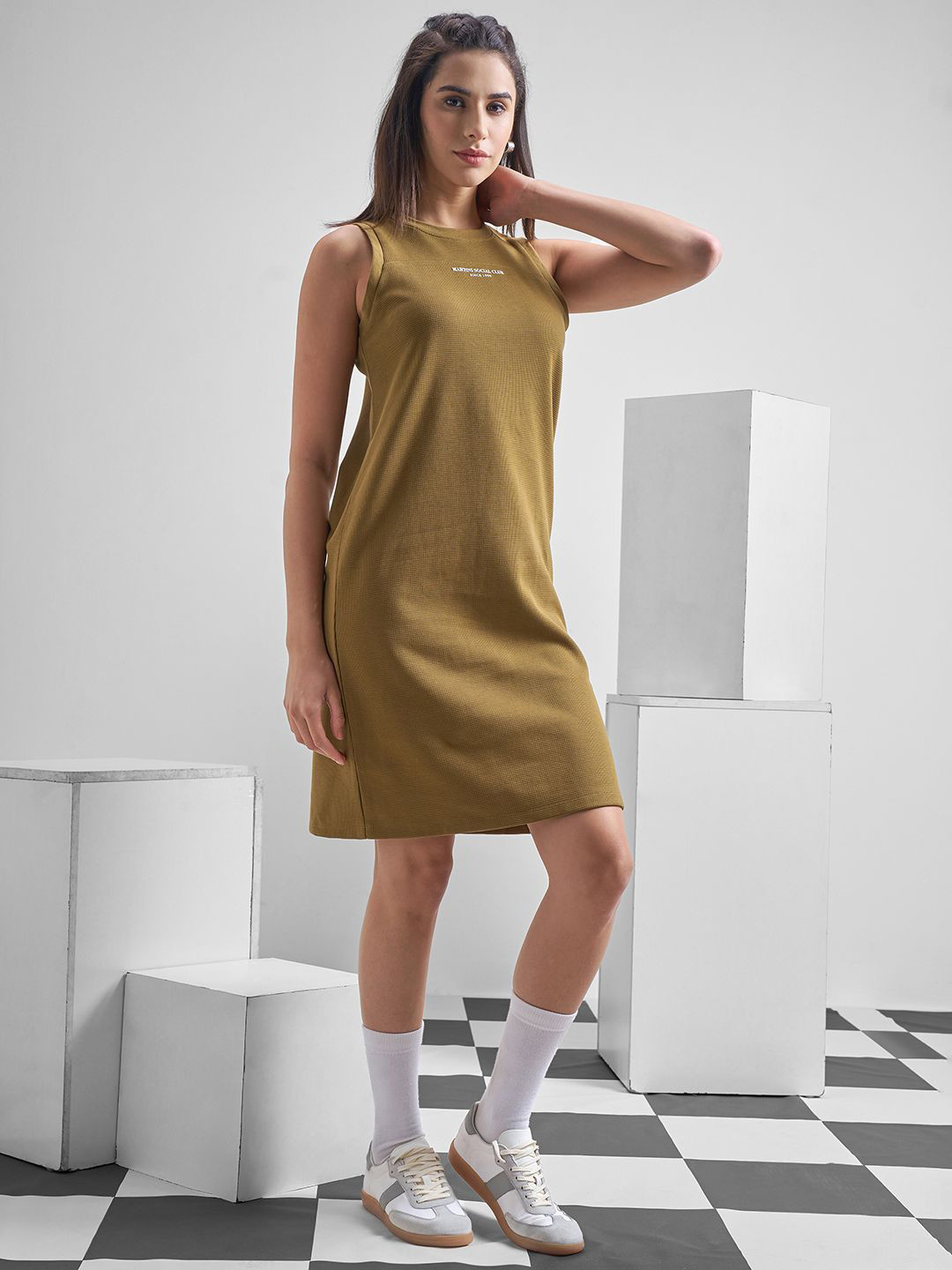 Street By Tokyo Talkies T-shirt Above Knee Dress With Slits