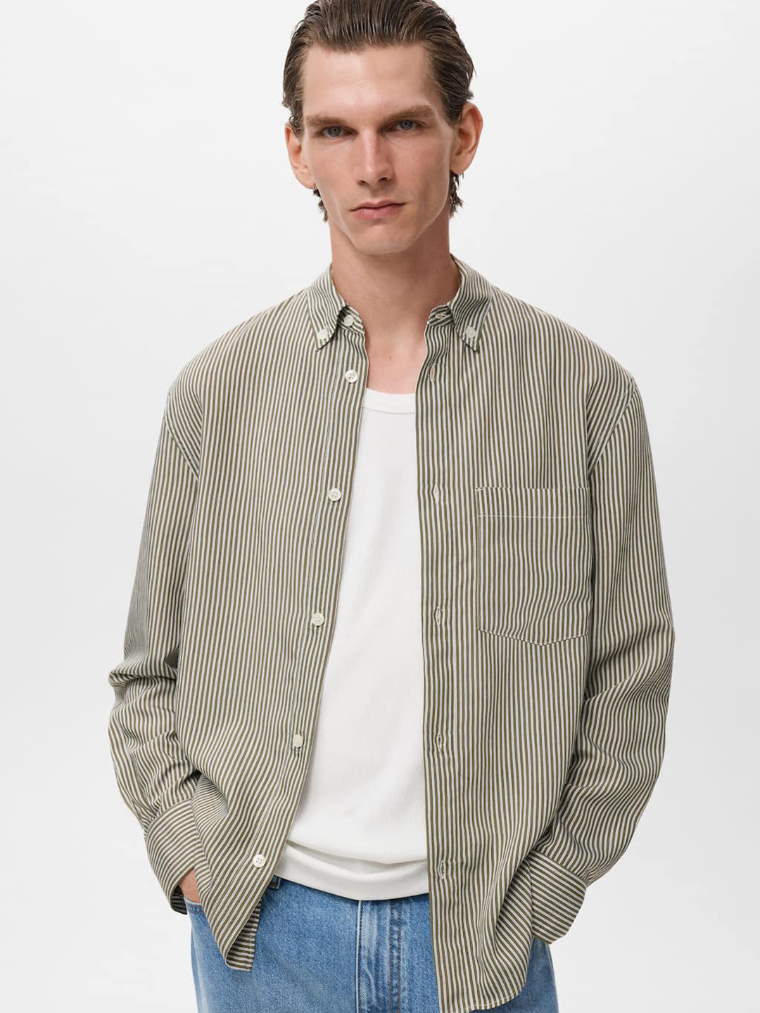 MANGO MAN Vertical Striped Button-Down Collar Casual Shirt