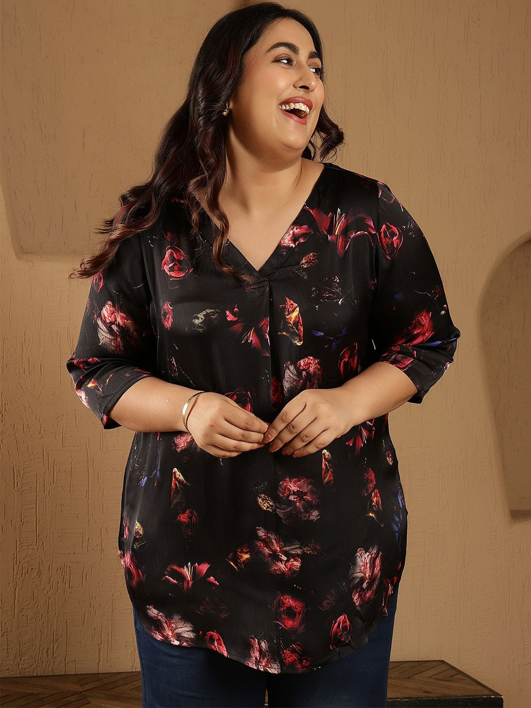 Amydus Plus Size Black Floral Print V-Neck Satin Top