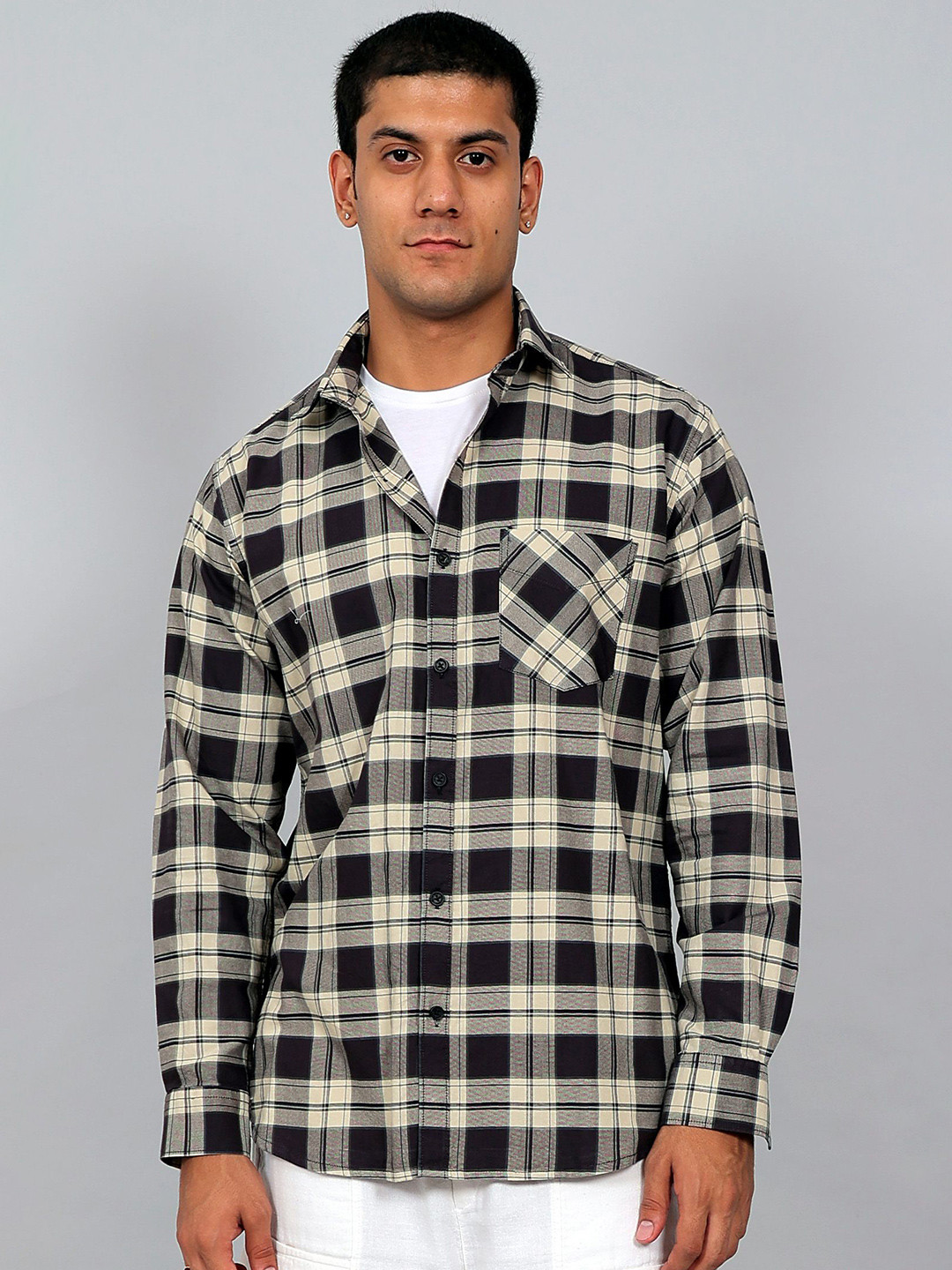 BLUEBIRD Men Sharp Fit Buffalo Checked Spread Collar Cotton Casual Shirt