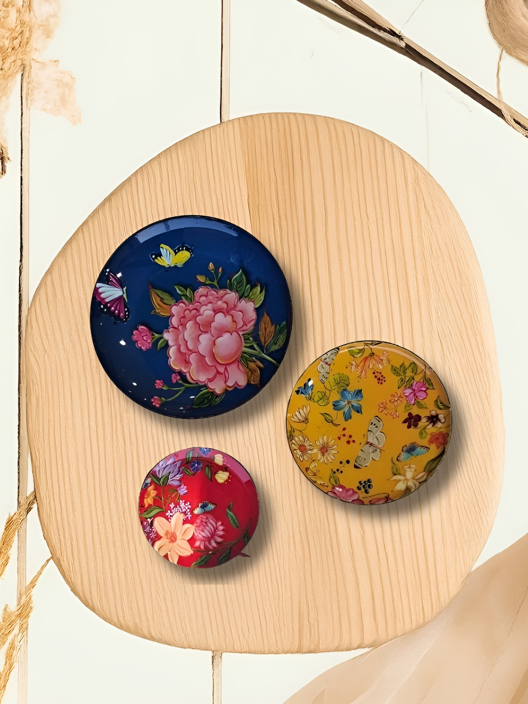 Ritualistic Blue & Red 3 Pcs Pushpam Printed Fridge Magnets