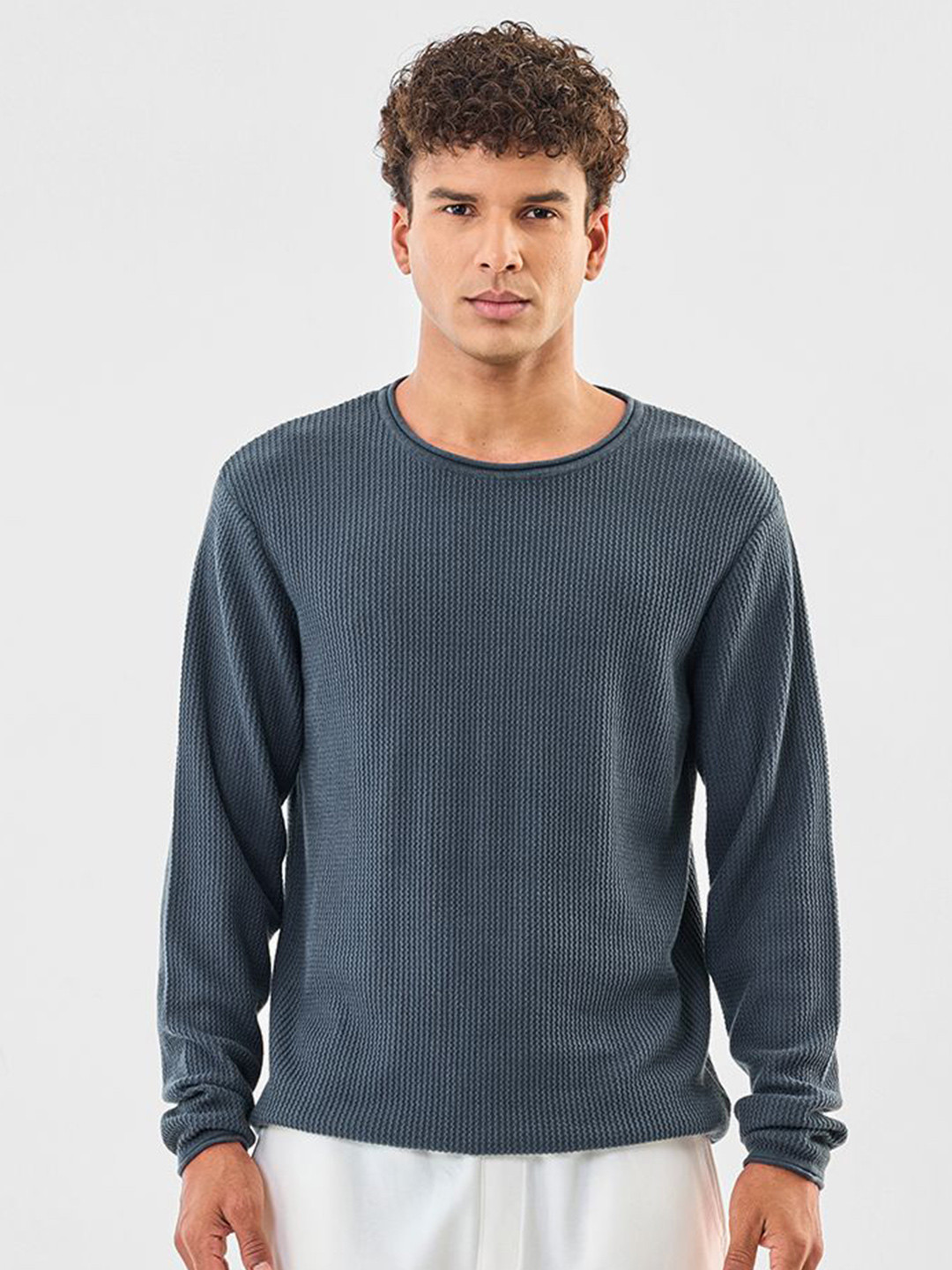Snitch Men Dark Blue Textured Sweaters