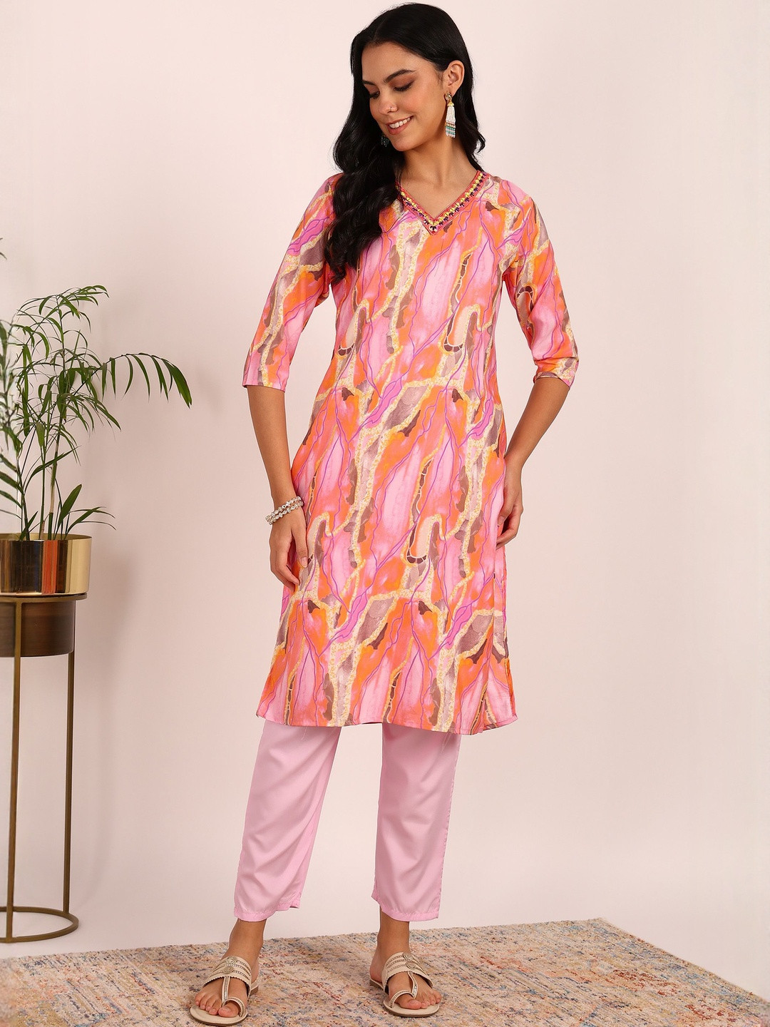 Moda Rapido Abstract Printed Kurta With Trousers