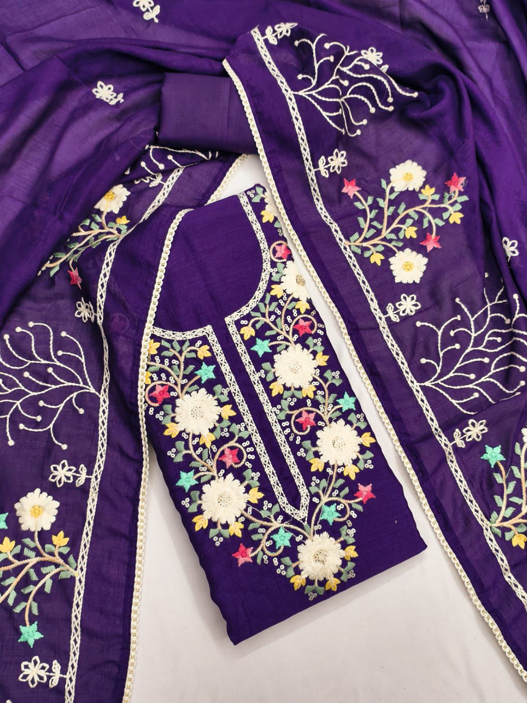 SYS Brand - Shop Your Style Floral Embroidered Thread Work Unstitched Dress Material