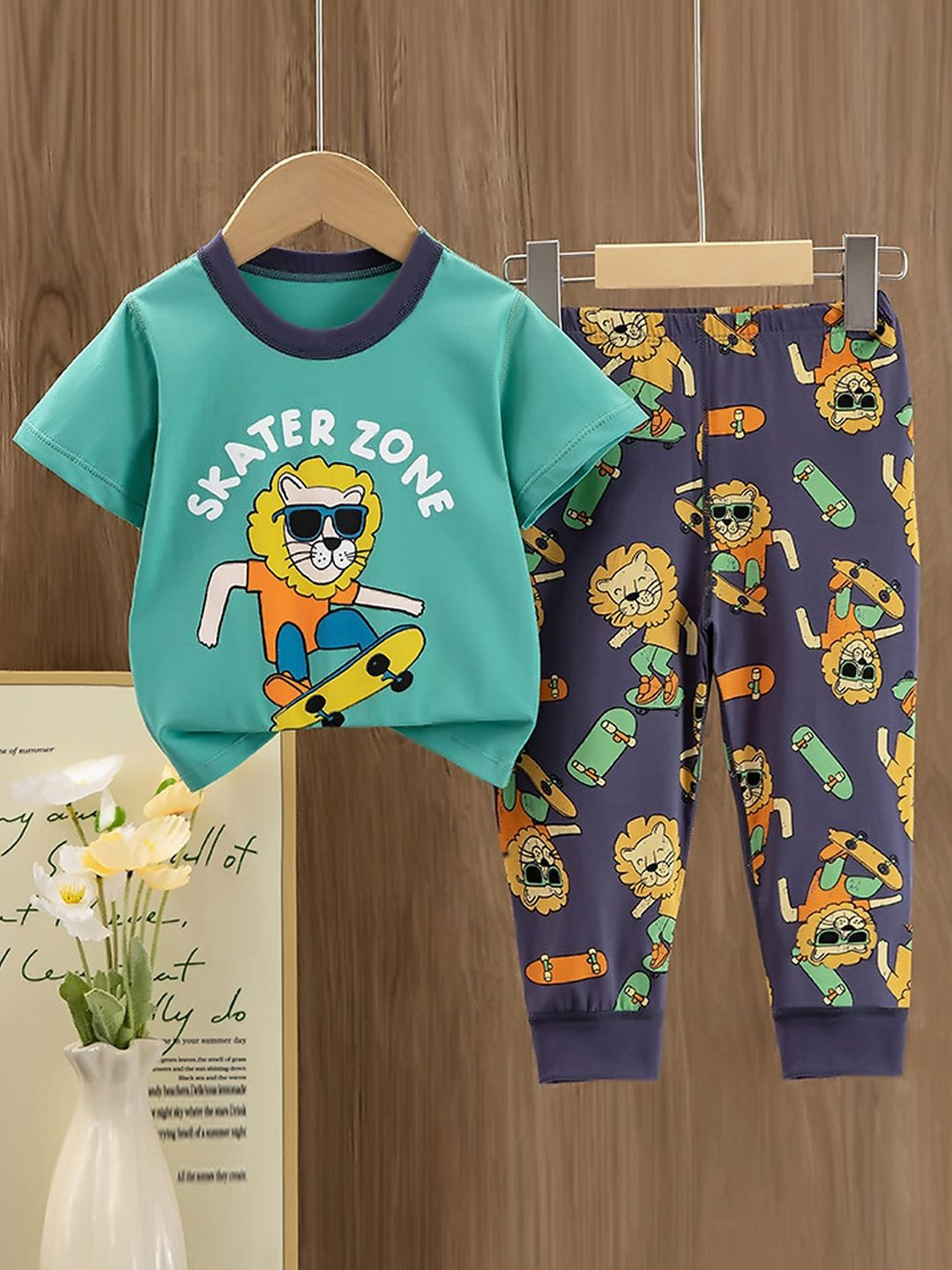 Little Surprise Box LLP Kids Pure Cotton Printed Joggers Night Suit