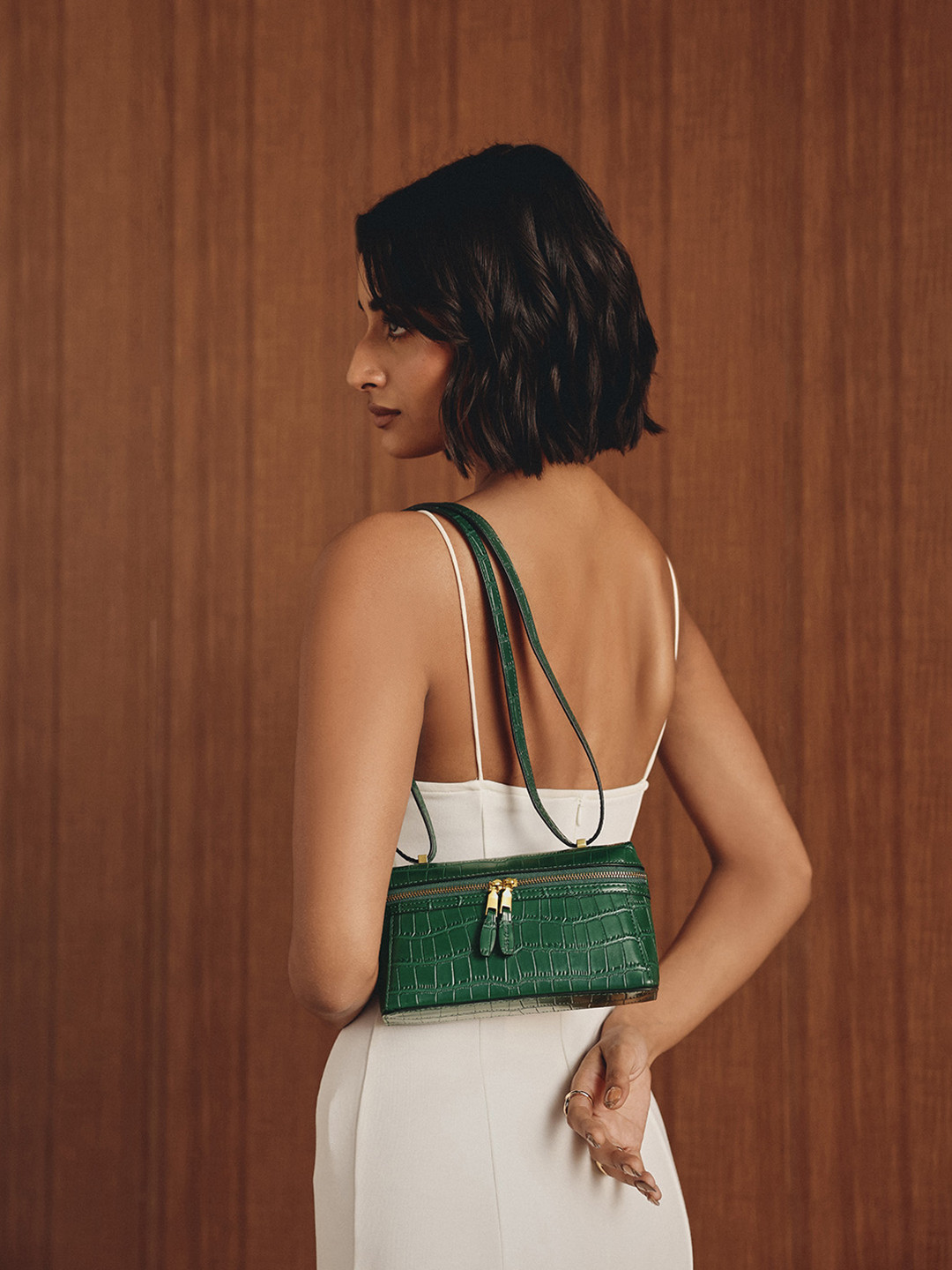 MIRAGGIO Izzie Crossbody Sling Bag With Adjustable Sling