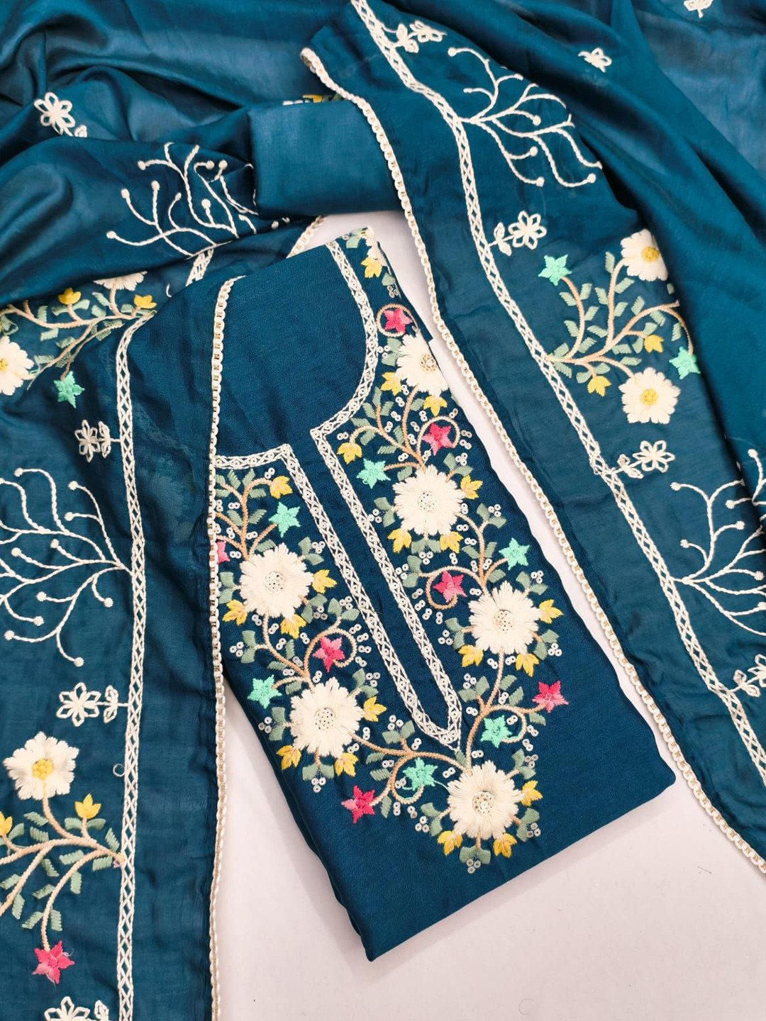 SYS Brand - Shop Your Style Floral Embroidered Thread Work Unstitched Dress Material