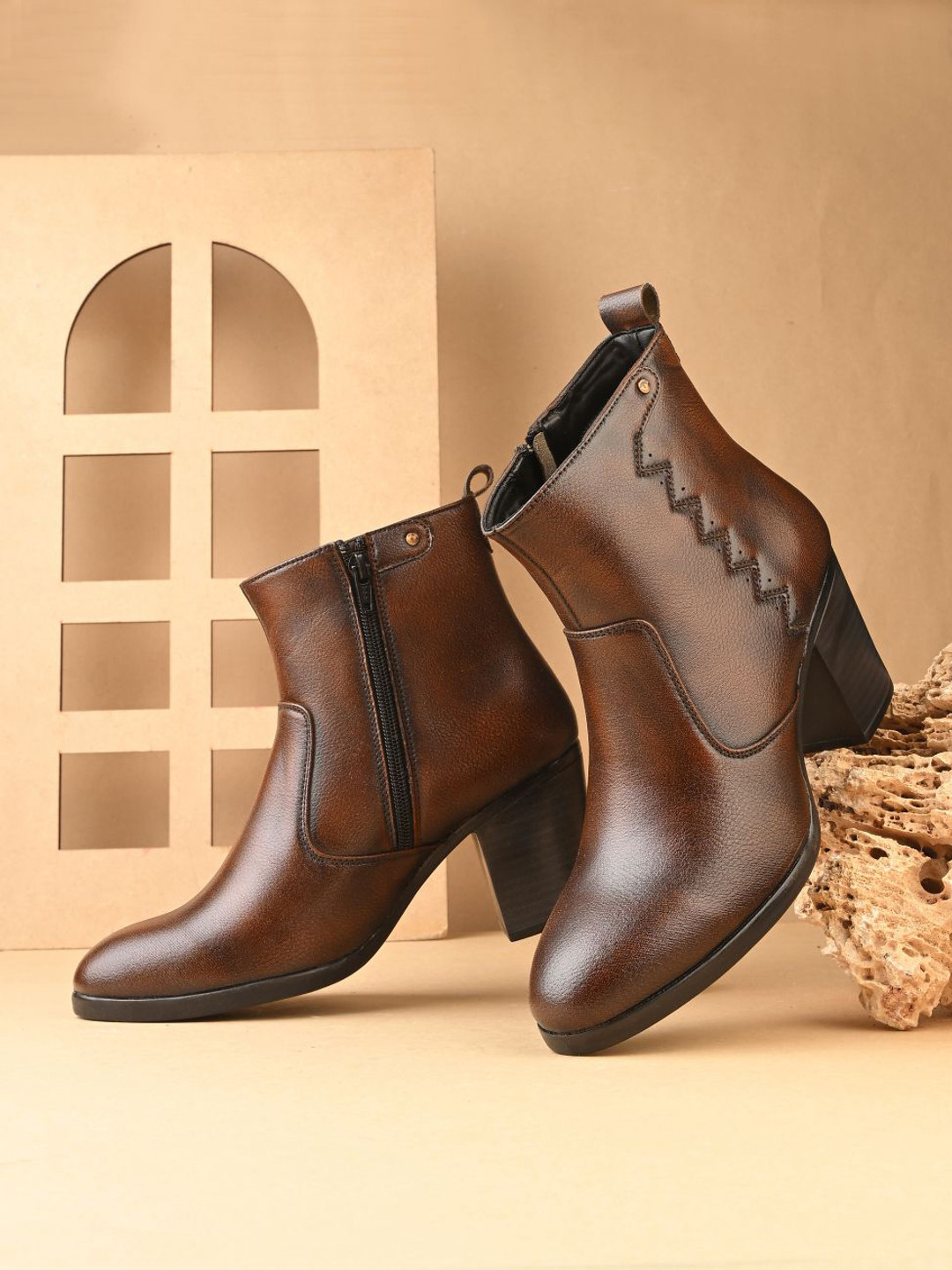 Rowlans Women Textured Block-Heeled Mid-Top Chunky Boots