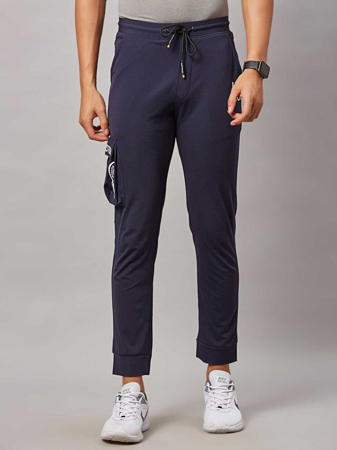 Bodymark Men Comfort-Fit Mid-Rise Cargo Style Joggers