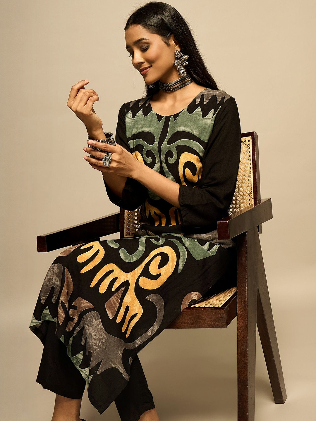 Anouk Rustic Abstract Printed Round Neck Straight Kurta With Trousers