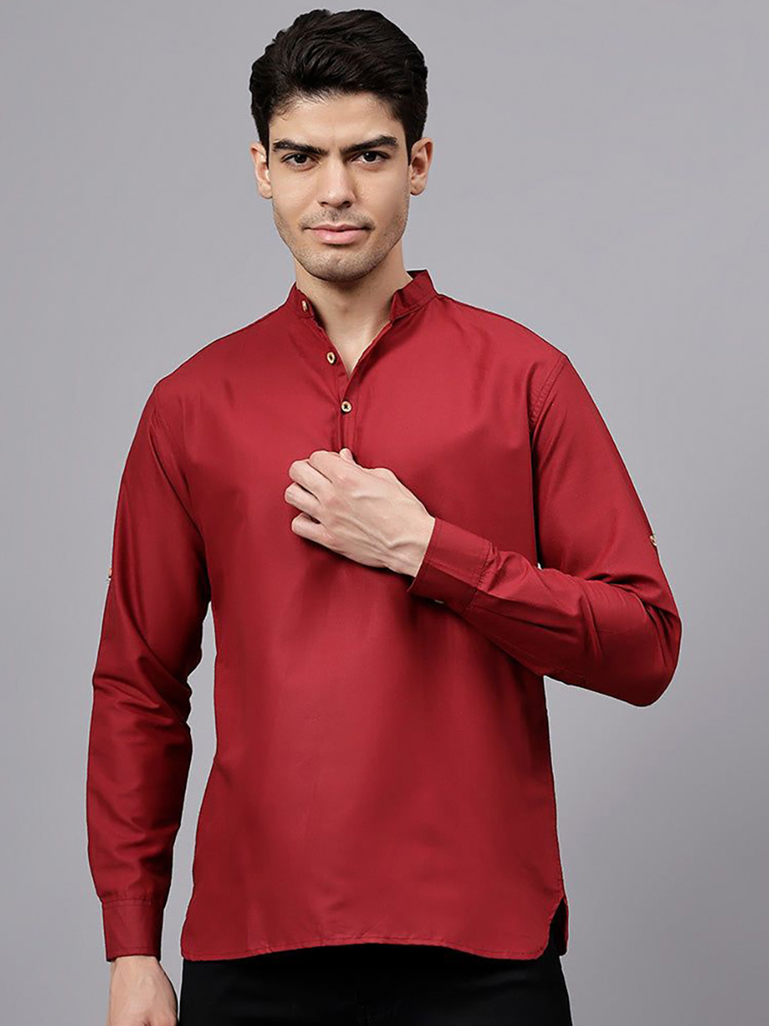 Katumbriya Men Solid Band Collar Roll-Up Sleeves Cotton Kurta