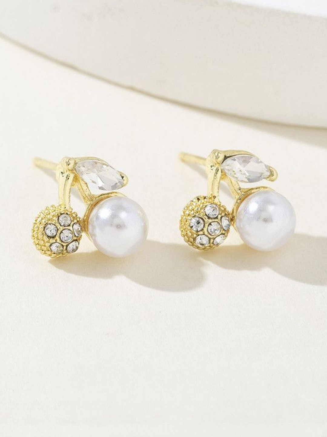 Stoln Artificial Stones Studded Spherical Shaped Studs