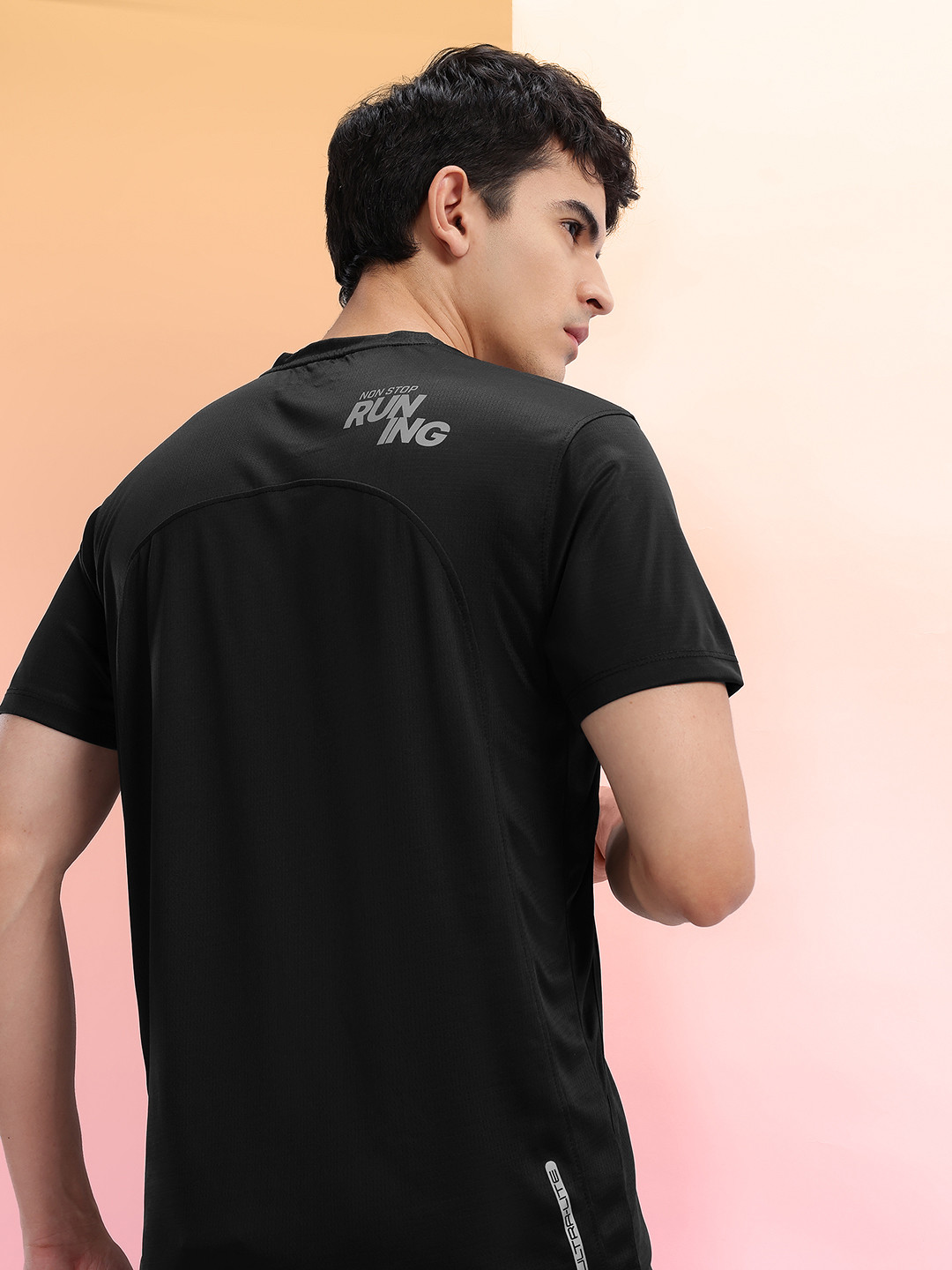 HRX by Hrithik Roshan Brand Logo Ultralite Running T-shirt