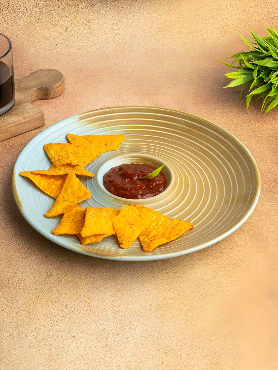 BODHI HOUSE Copper-Toned Ceramic Dishwasher And Microwave Safe Plate