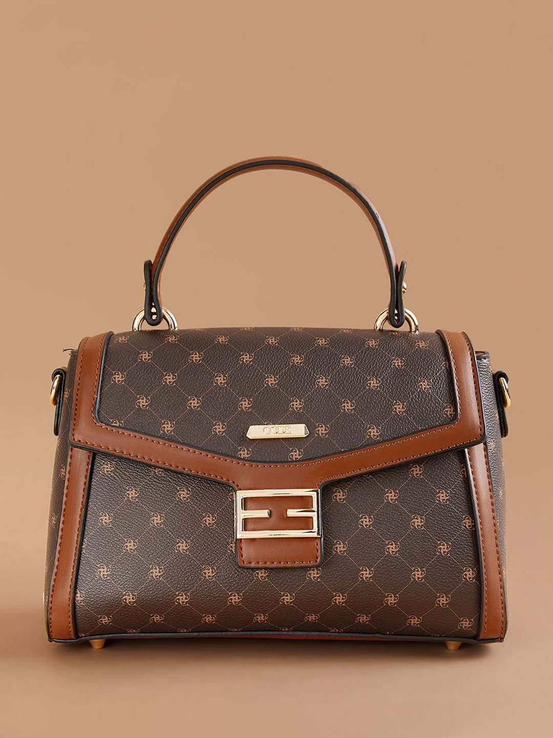 CODE by Lifestyle Bowling Handheld Bag With Quilted