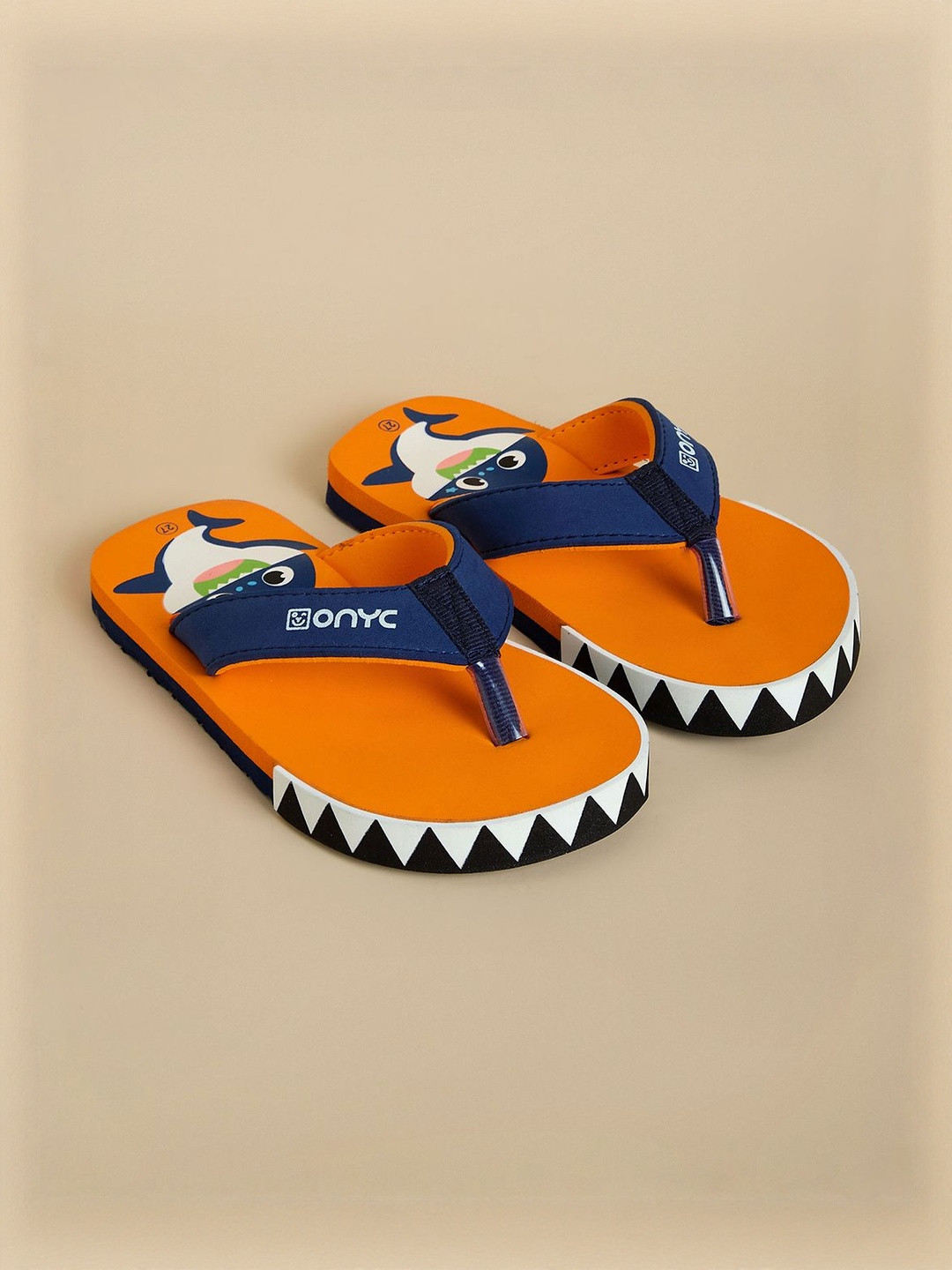Hopscotch Unisex Kids Printed Room Slippers