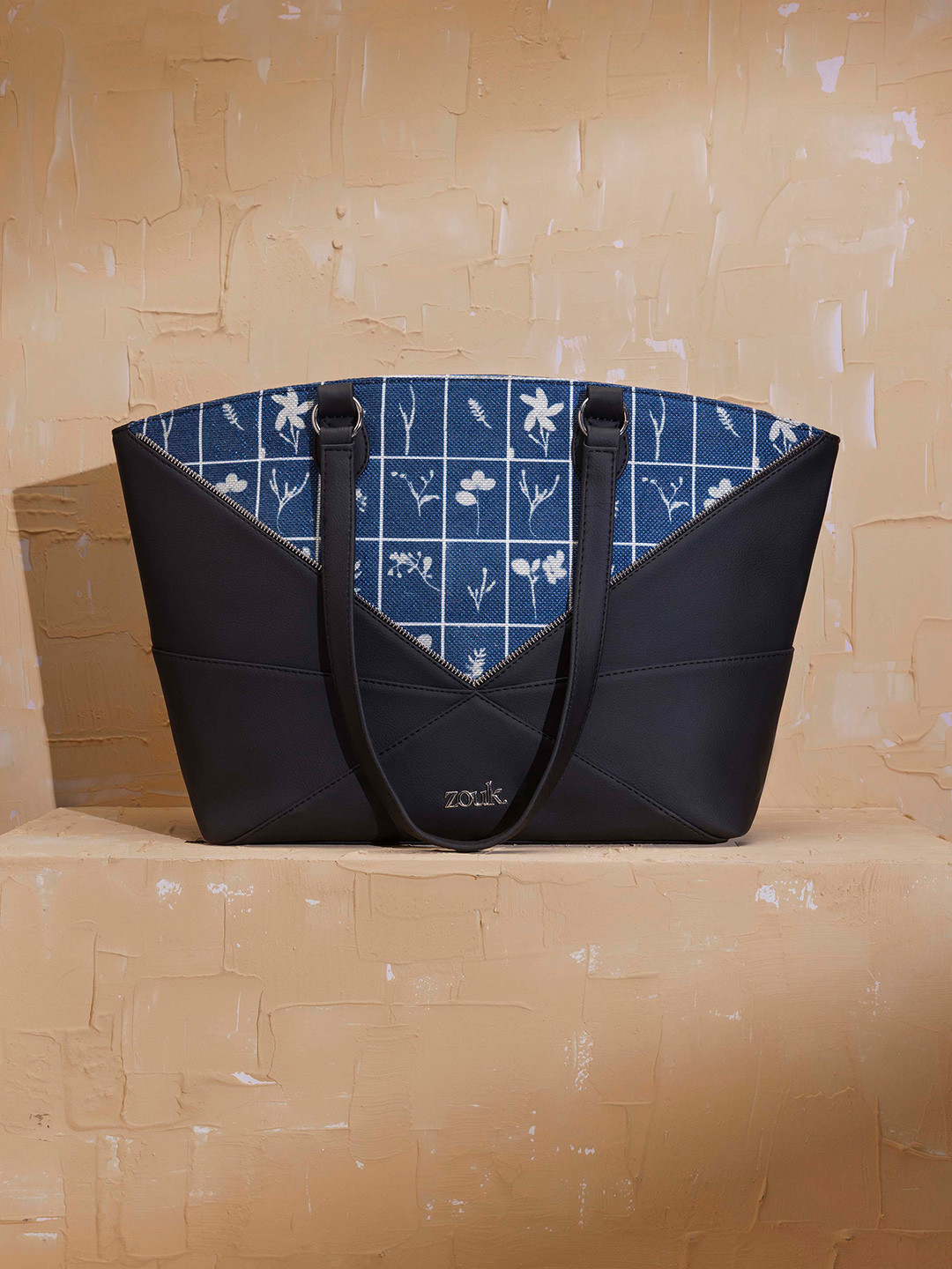 ZOUK Women Floral Printed Structured Rhea Kapoor Shoulder Bag - Lakshadweep Azure