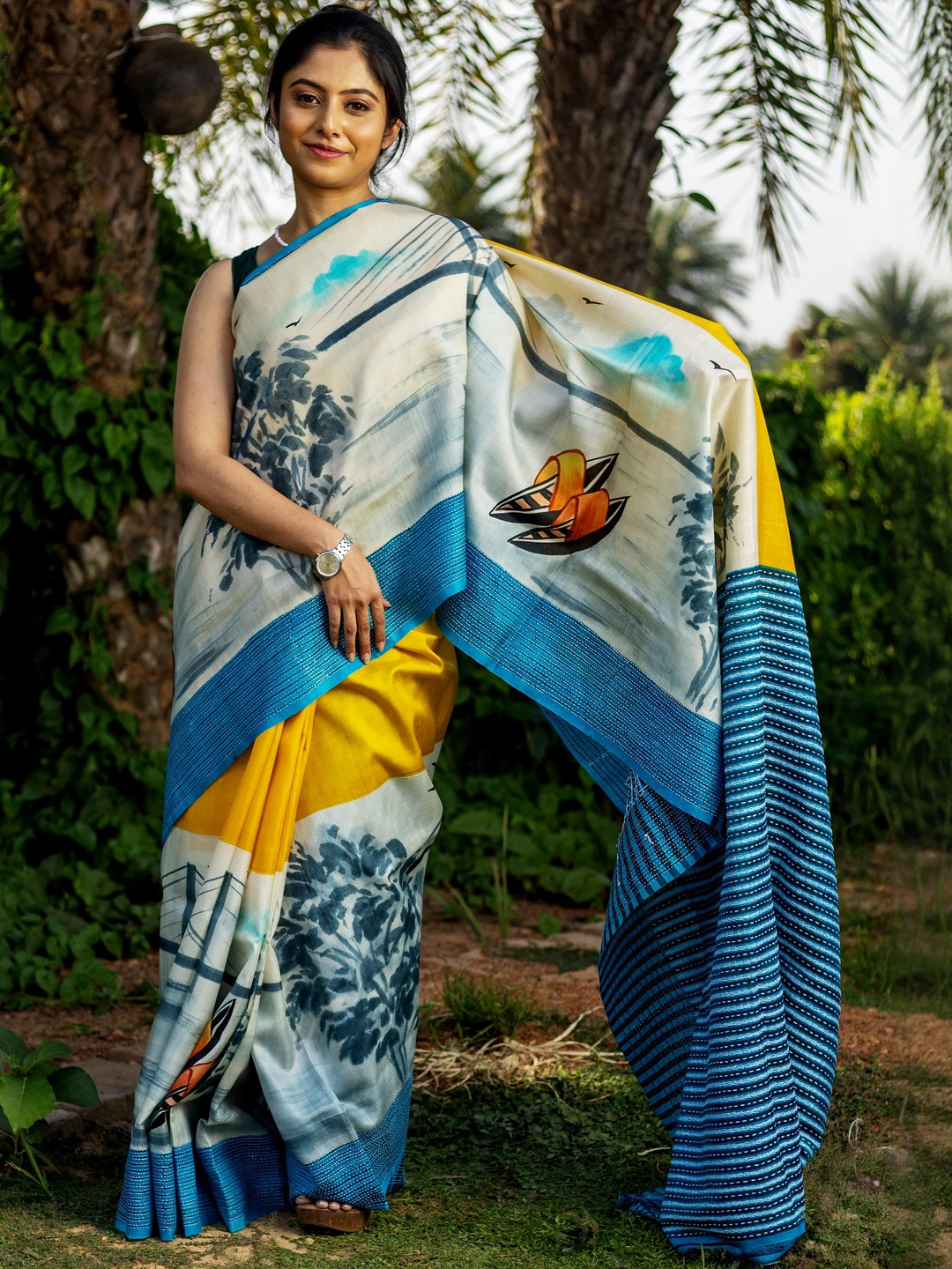 RAM SHYAM collection Abstract Printed Strip Woven design Saree