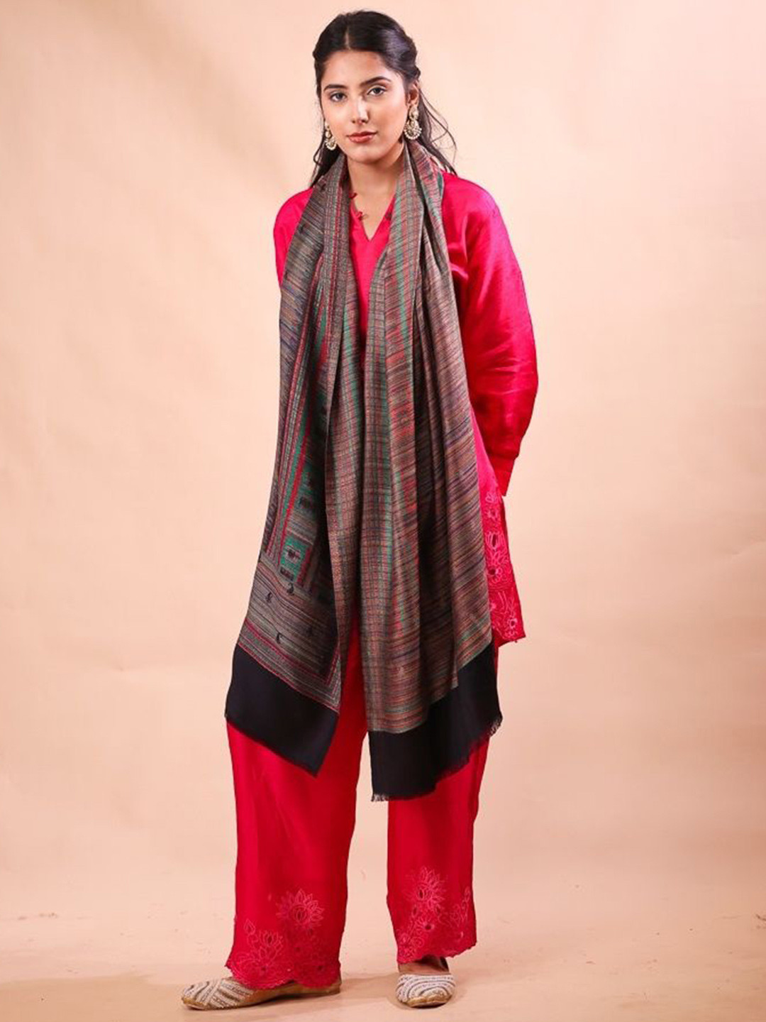 THE SHAWL STUDIO Women SD Stripe Reversible Kani Stole