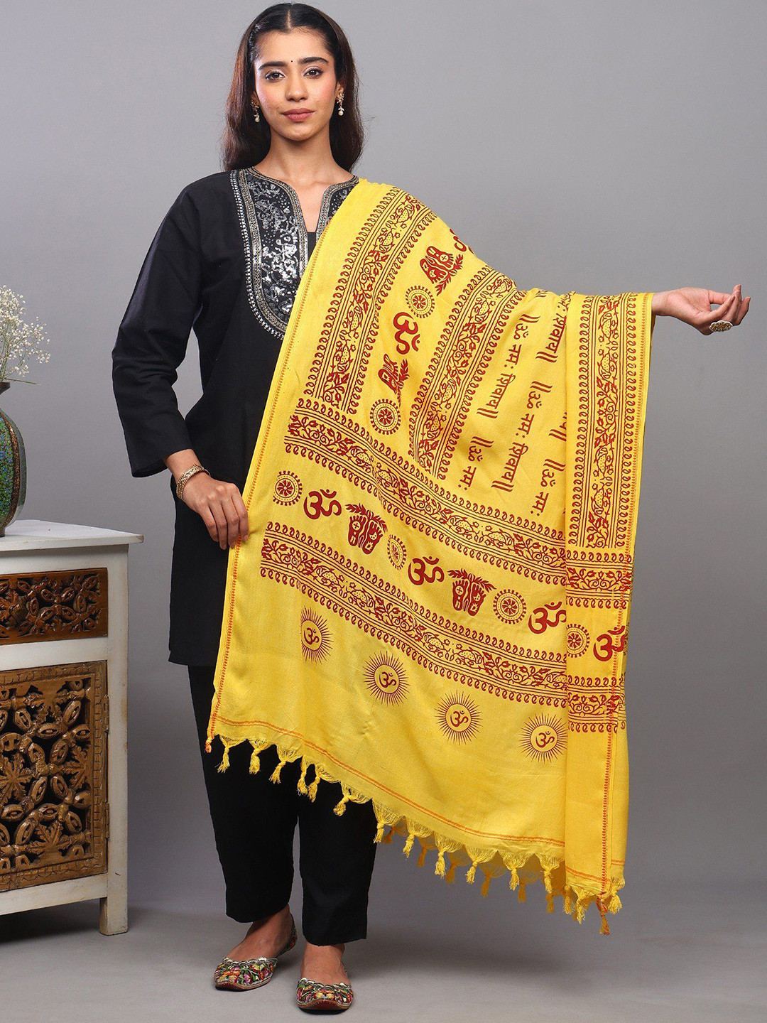 Exotic India Om Namah Shivai Prayer Printed Shawl