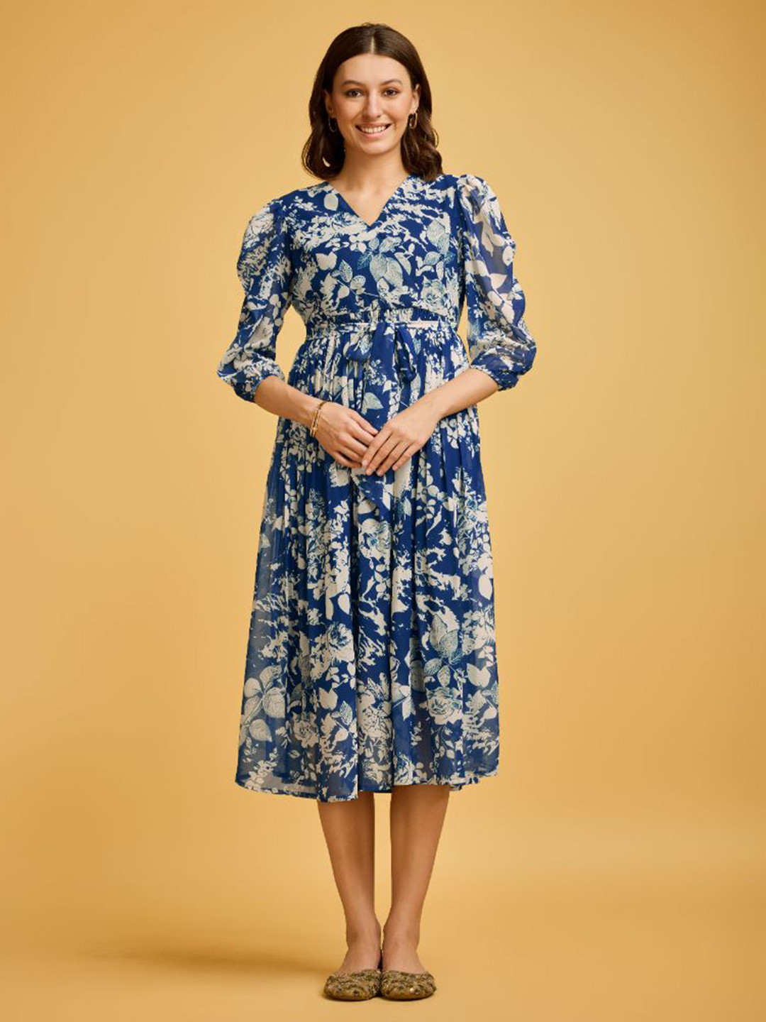 DAATAR Women Floral Printed Puff Sleeve A-Line Midi Dress