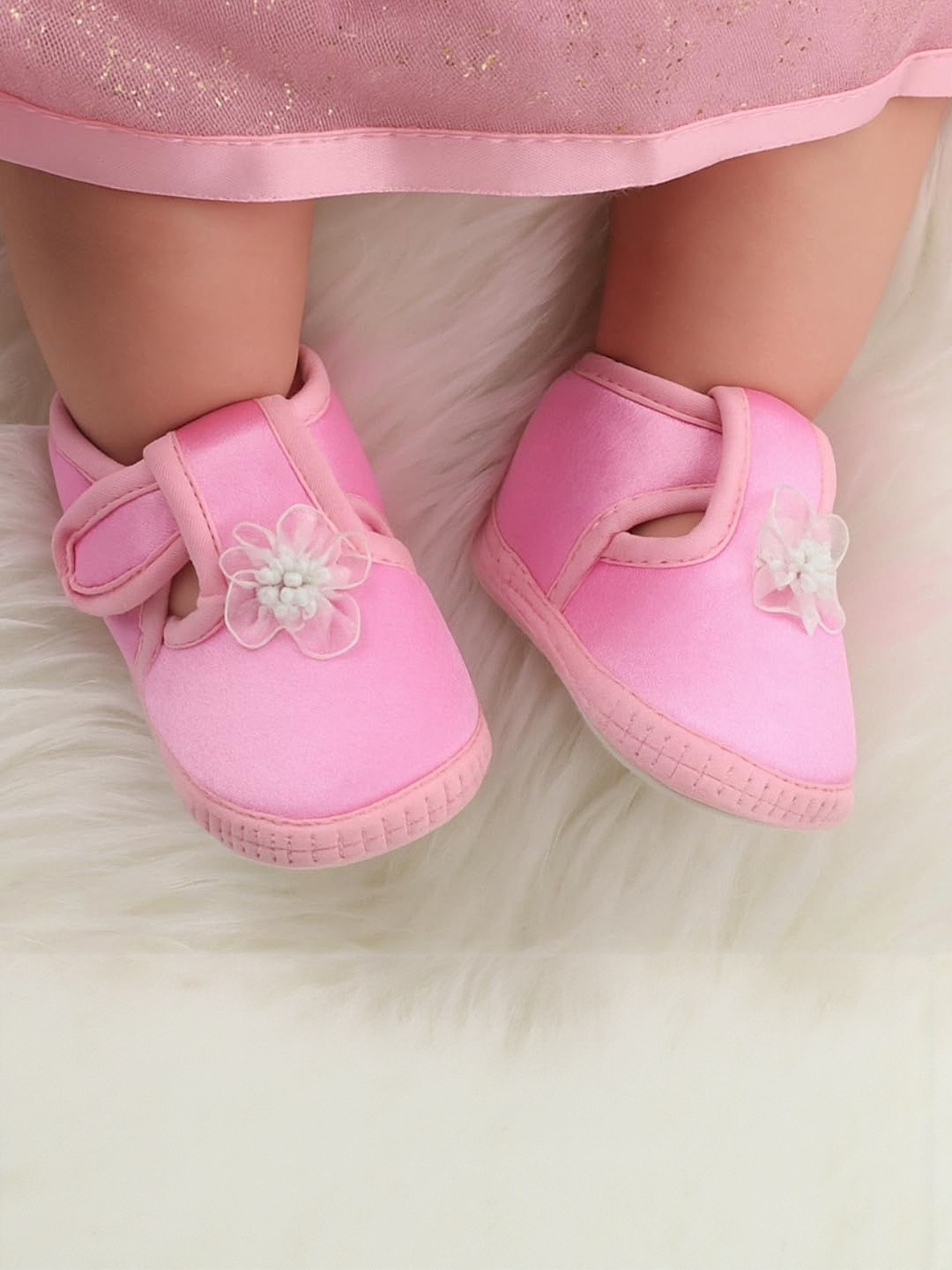 NESKA MODA Girls Satin Booties With Floral Applique