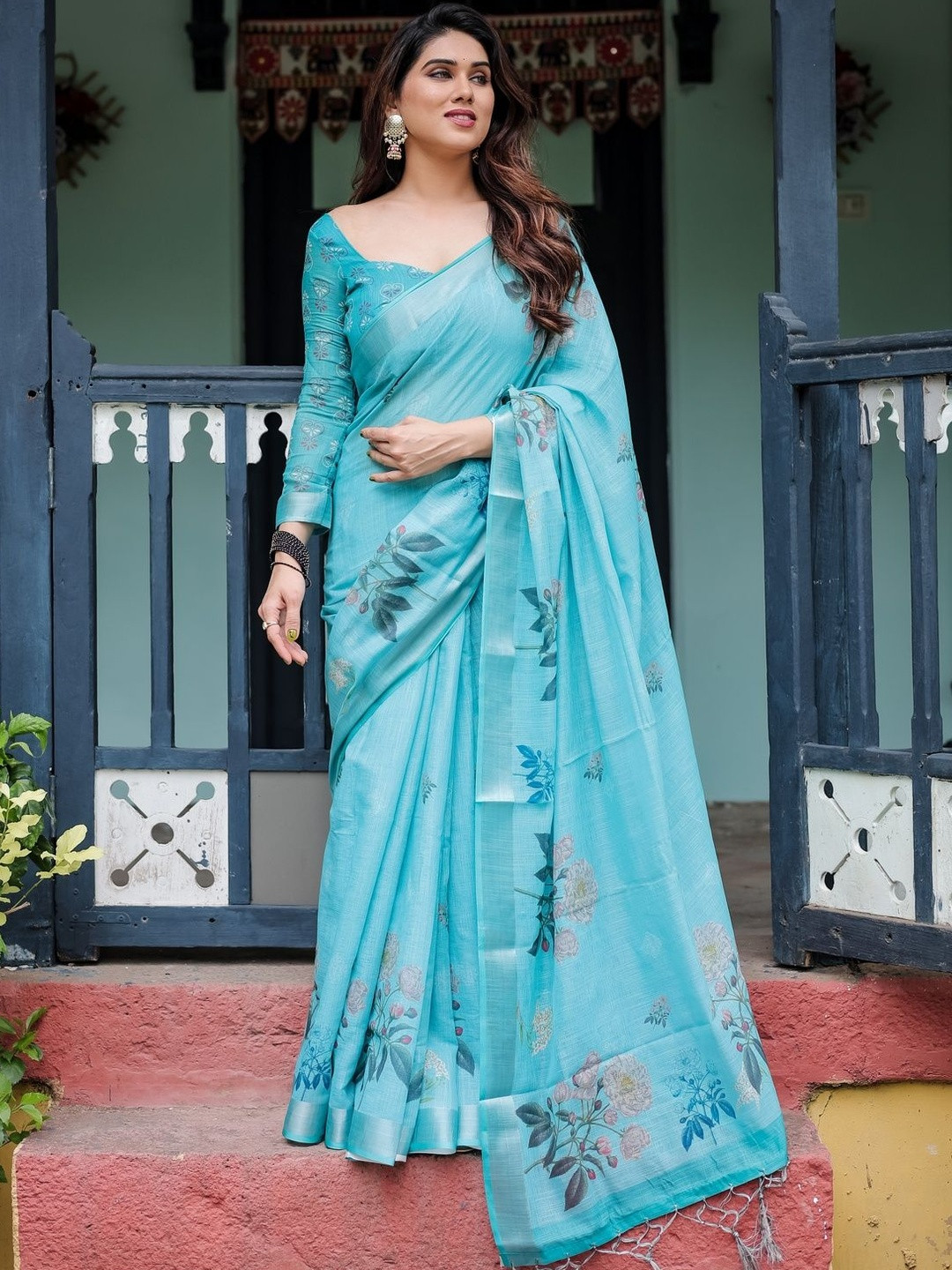 MAHARANI COUTURE Floral Digital Printed Zari Border Pure Linen Saree With Unstiched Blouse