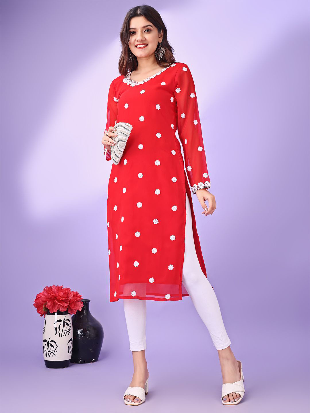 HESVI Women Floral Embroidered Daily Straight Kurta
