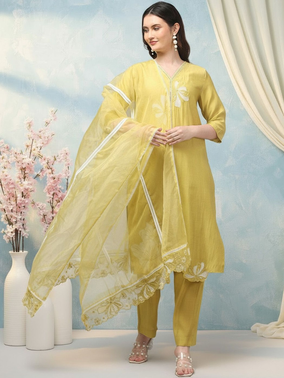 Aronita Women Floral Embroidered Cotton Kurta with Trousers & Dupatta
