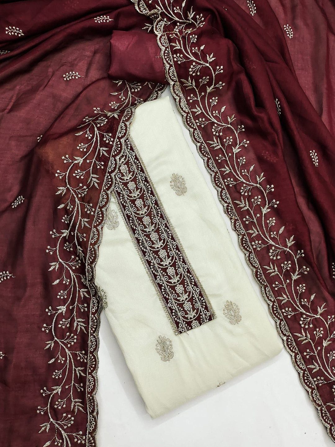 SYS Brand - Shop Your Style Floral Embroidered Thread Work Unstitched Dress Material